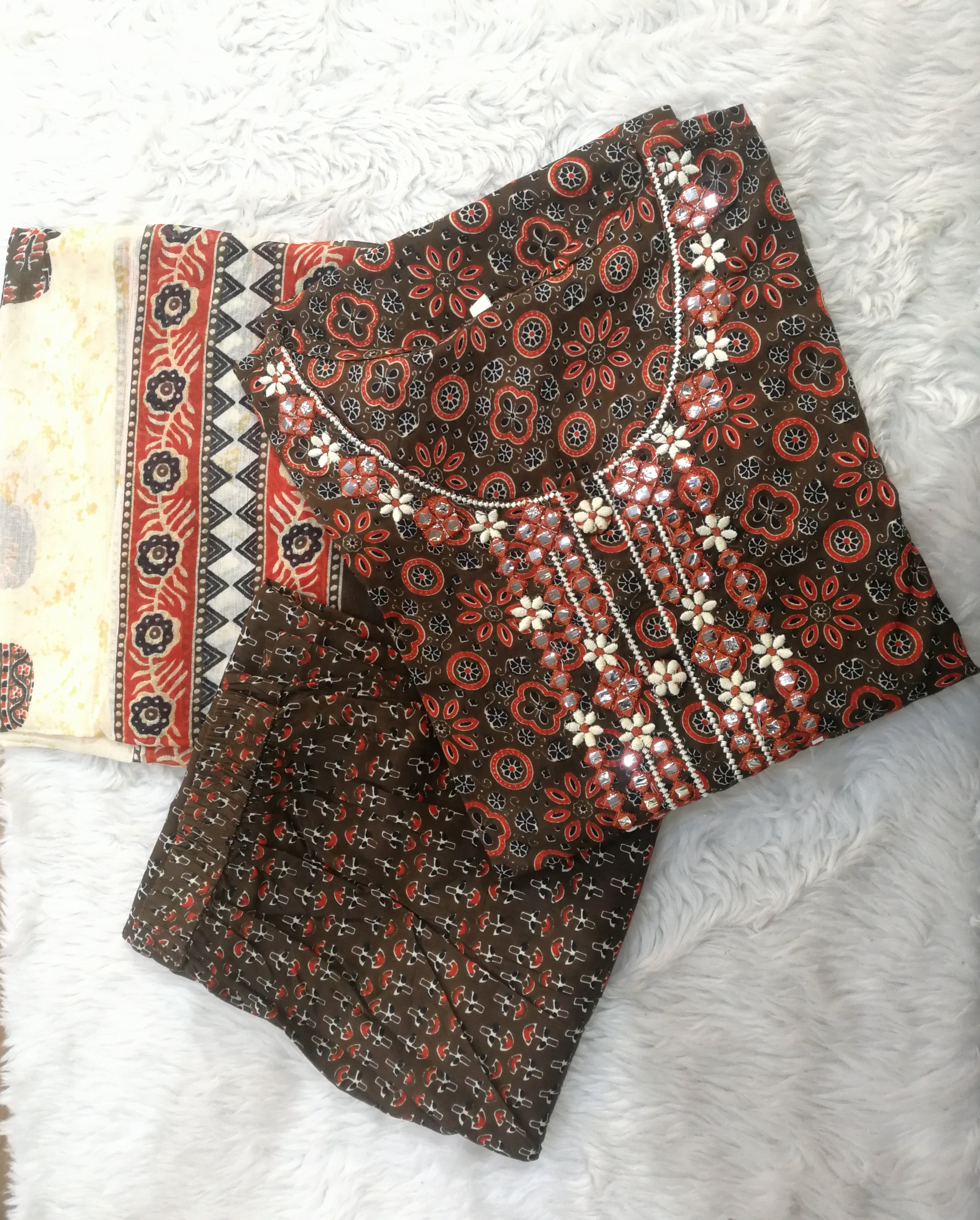 Pihu Printed Neck Work Suit