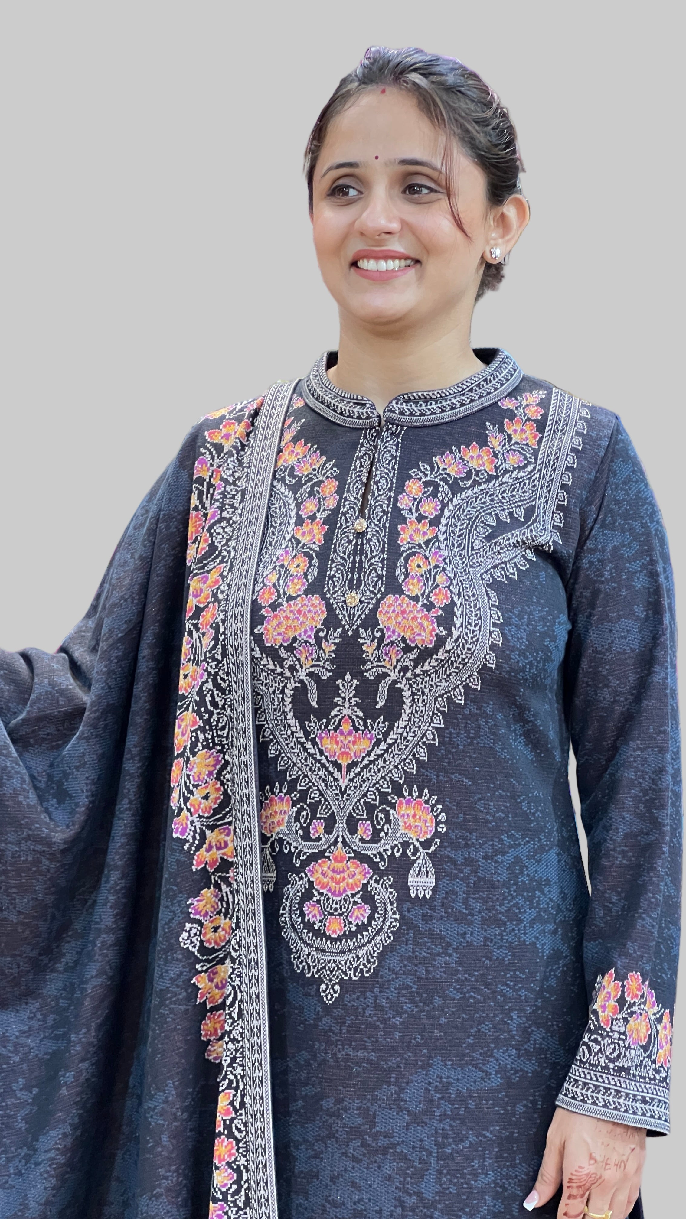 Premium woolen suit ( all weaving )