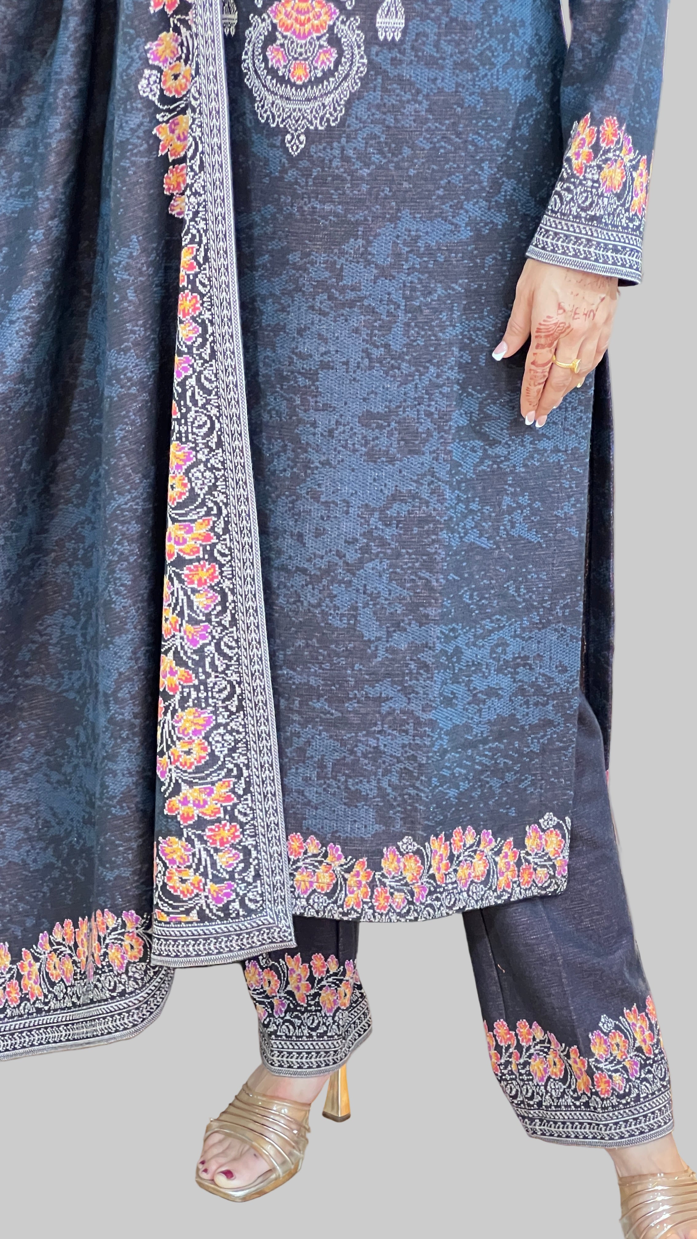 Premium woolen suit ( all weaving )