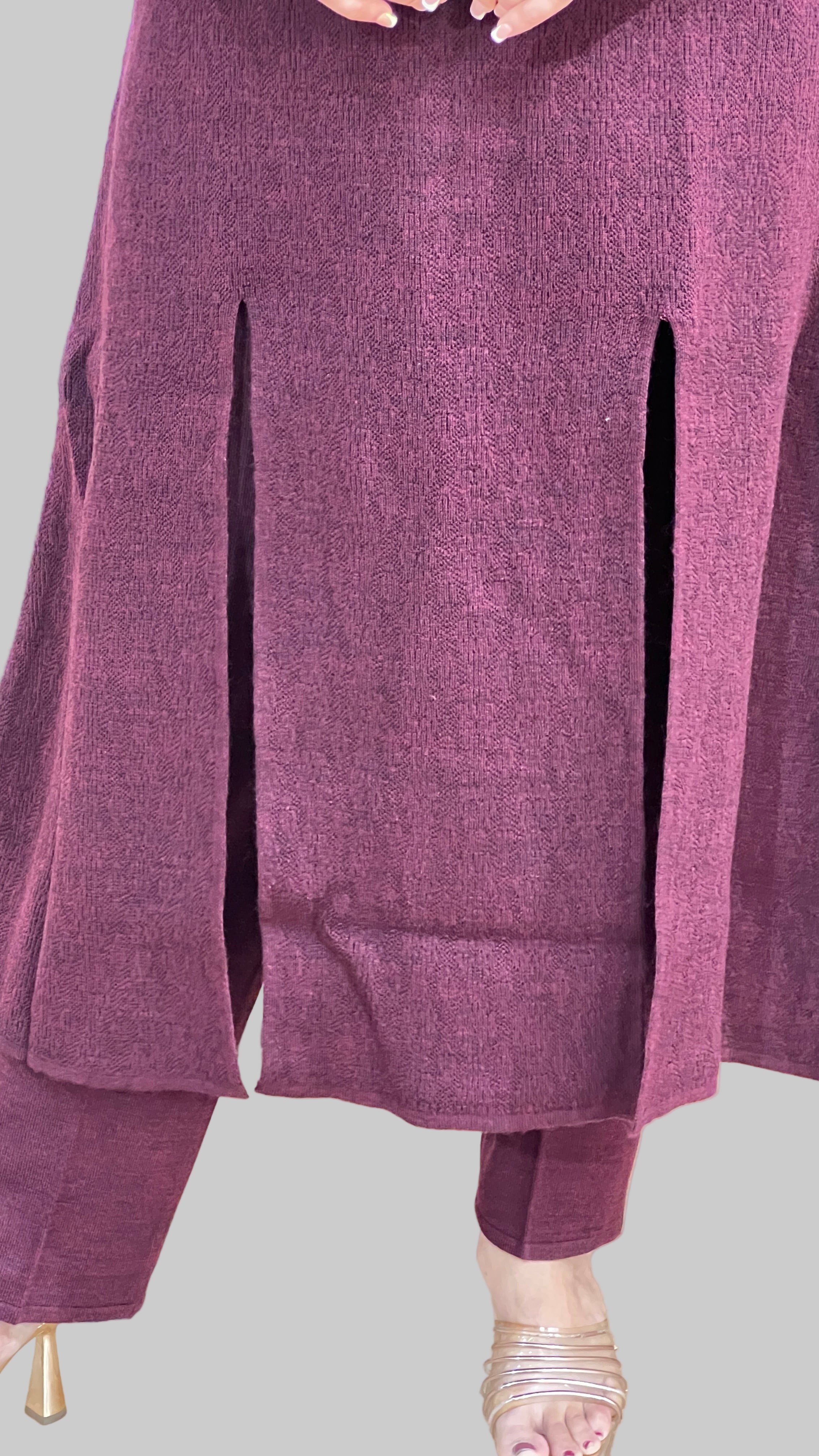 Premium knitted wool ( 2 piece set )