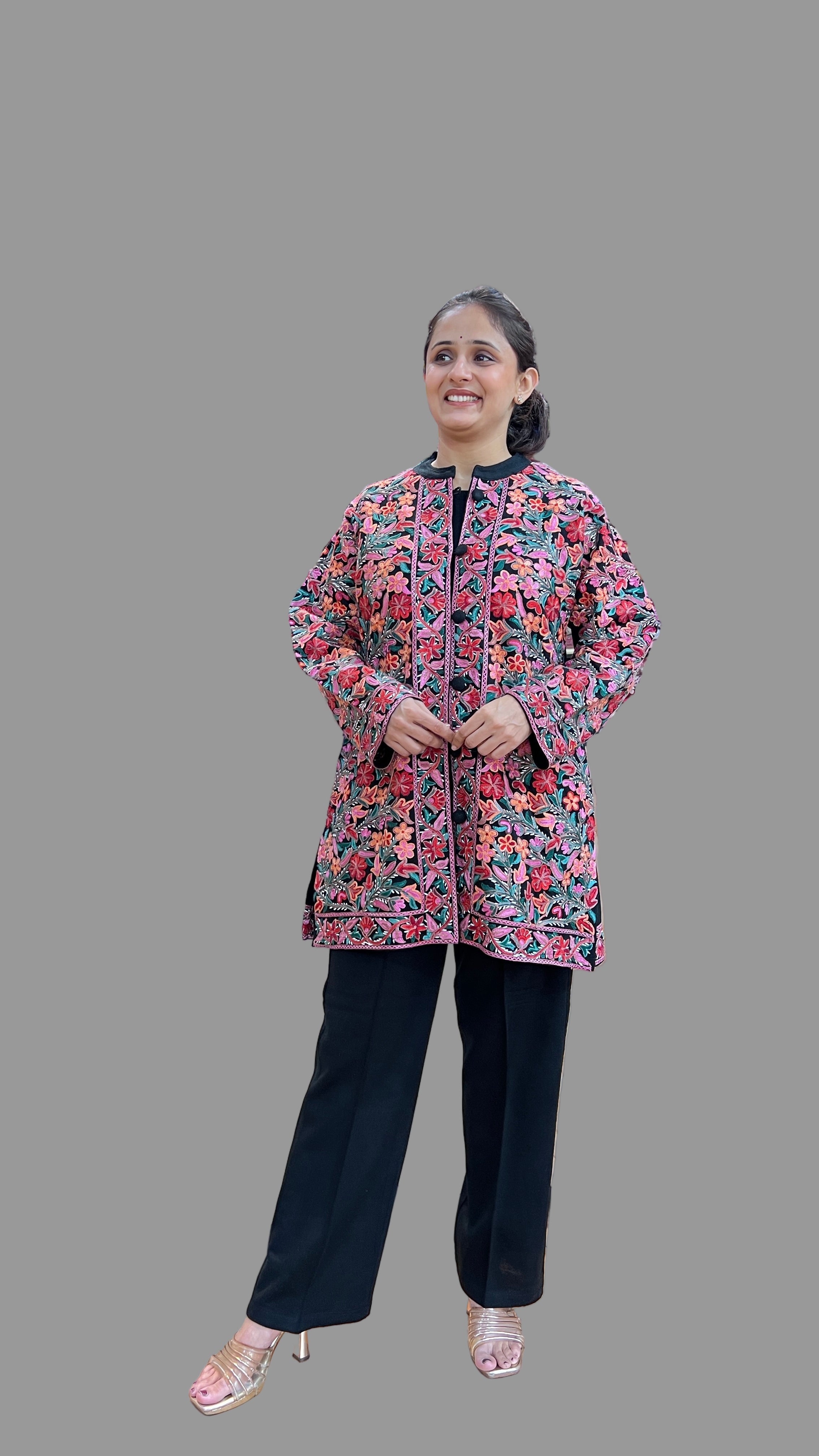 Premium daffodil embroidered 3 piece set (short)