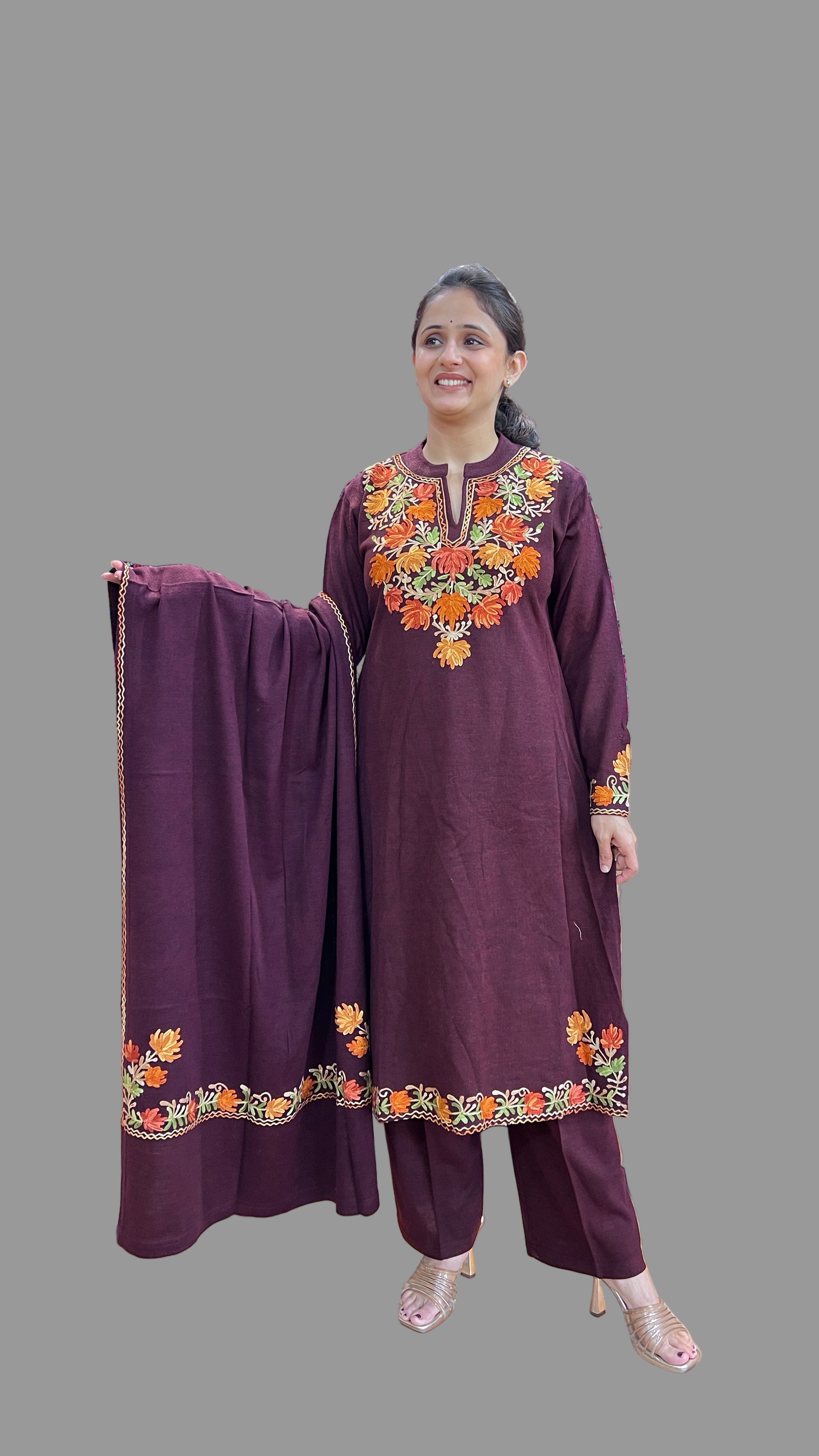 Premium daffodil embroidered suit