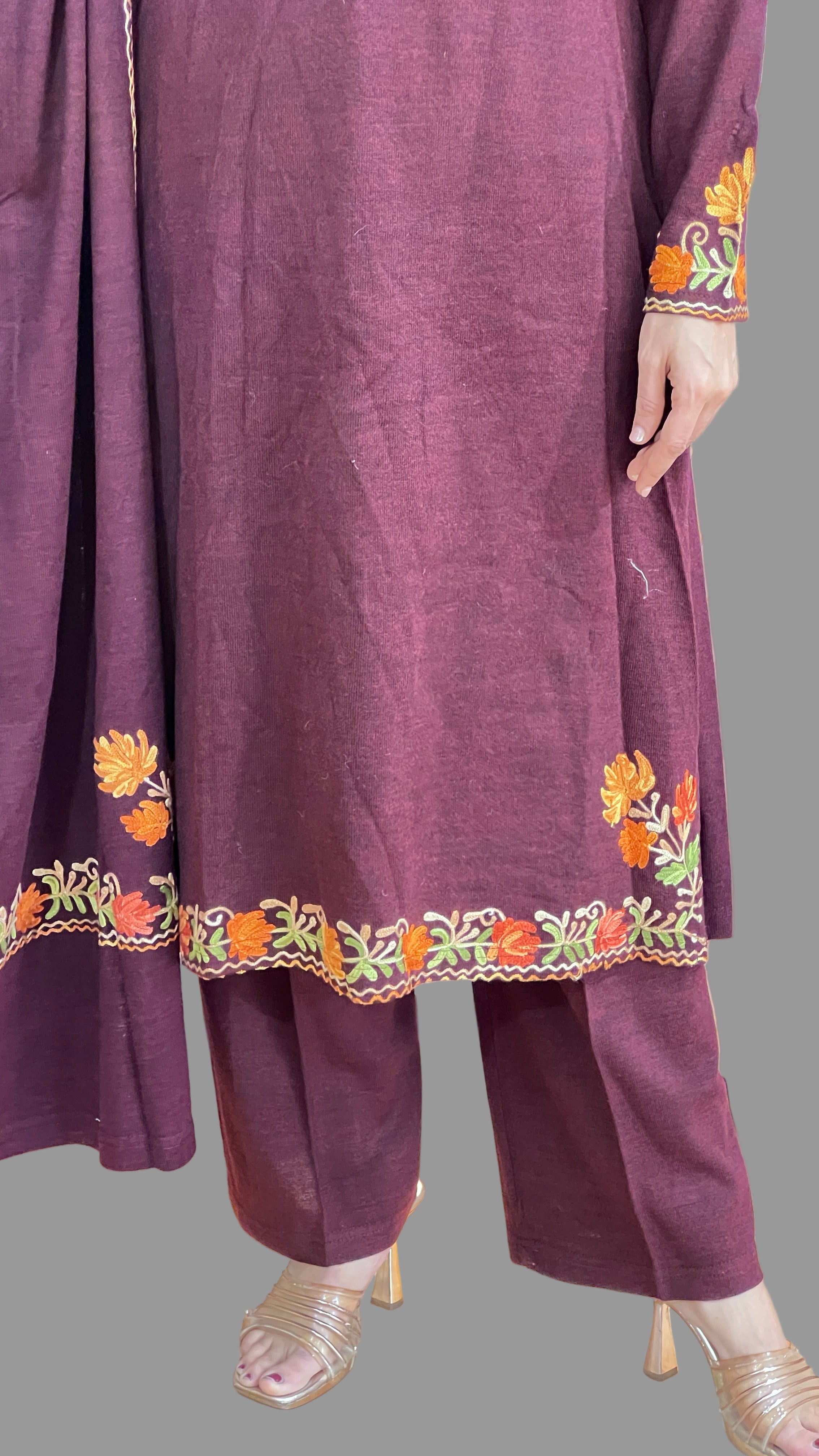 Premium daffodil embroidered suit