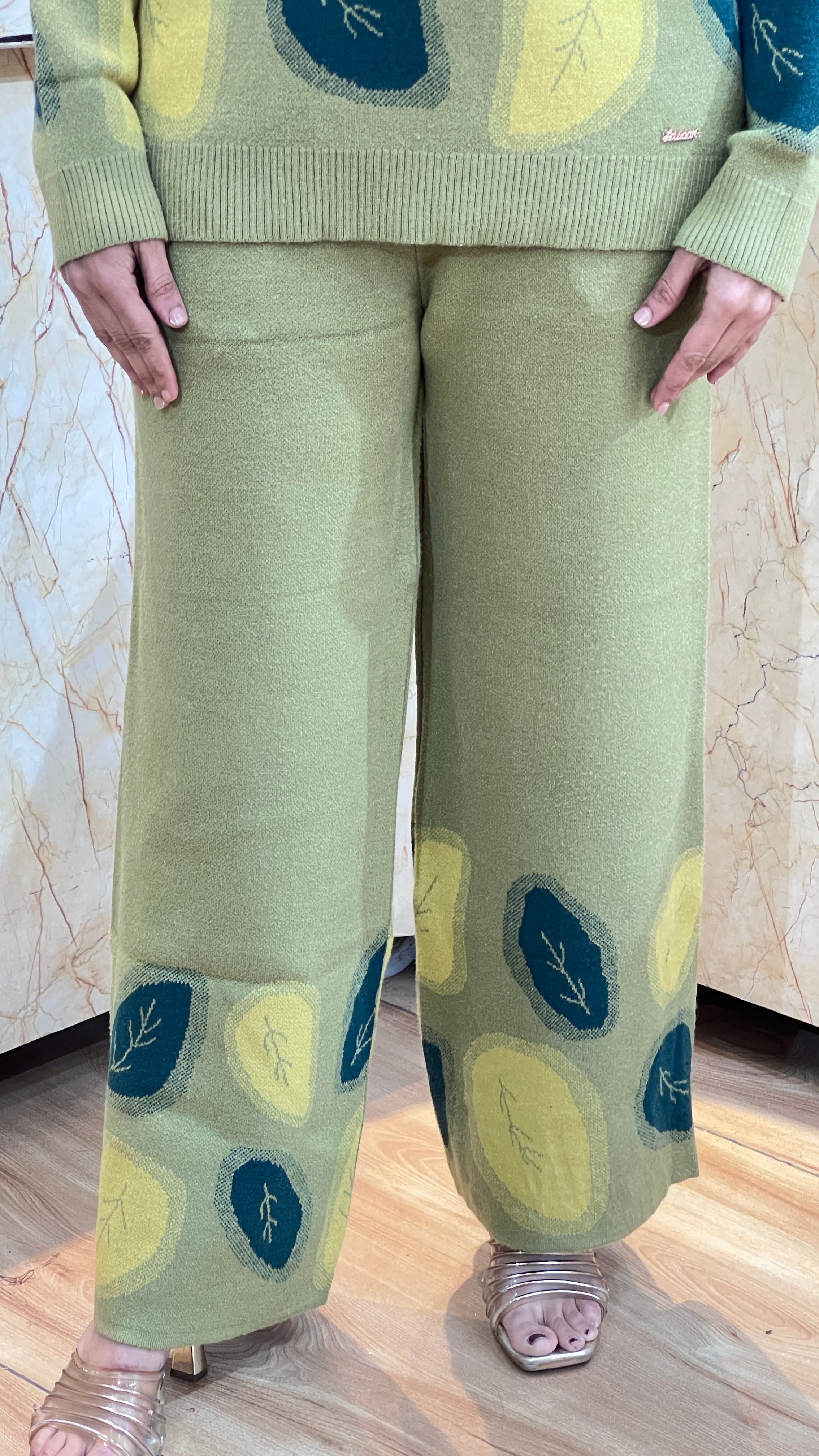 Super soft wool cord set