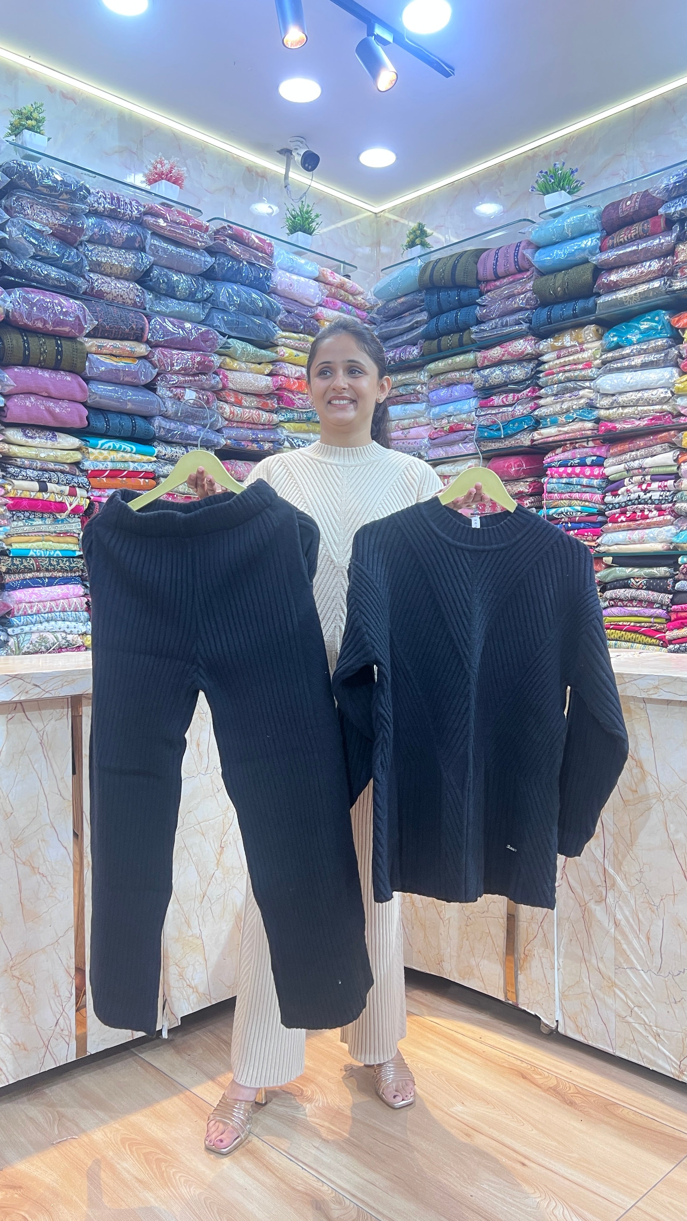 Woolen cord set 2 piece