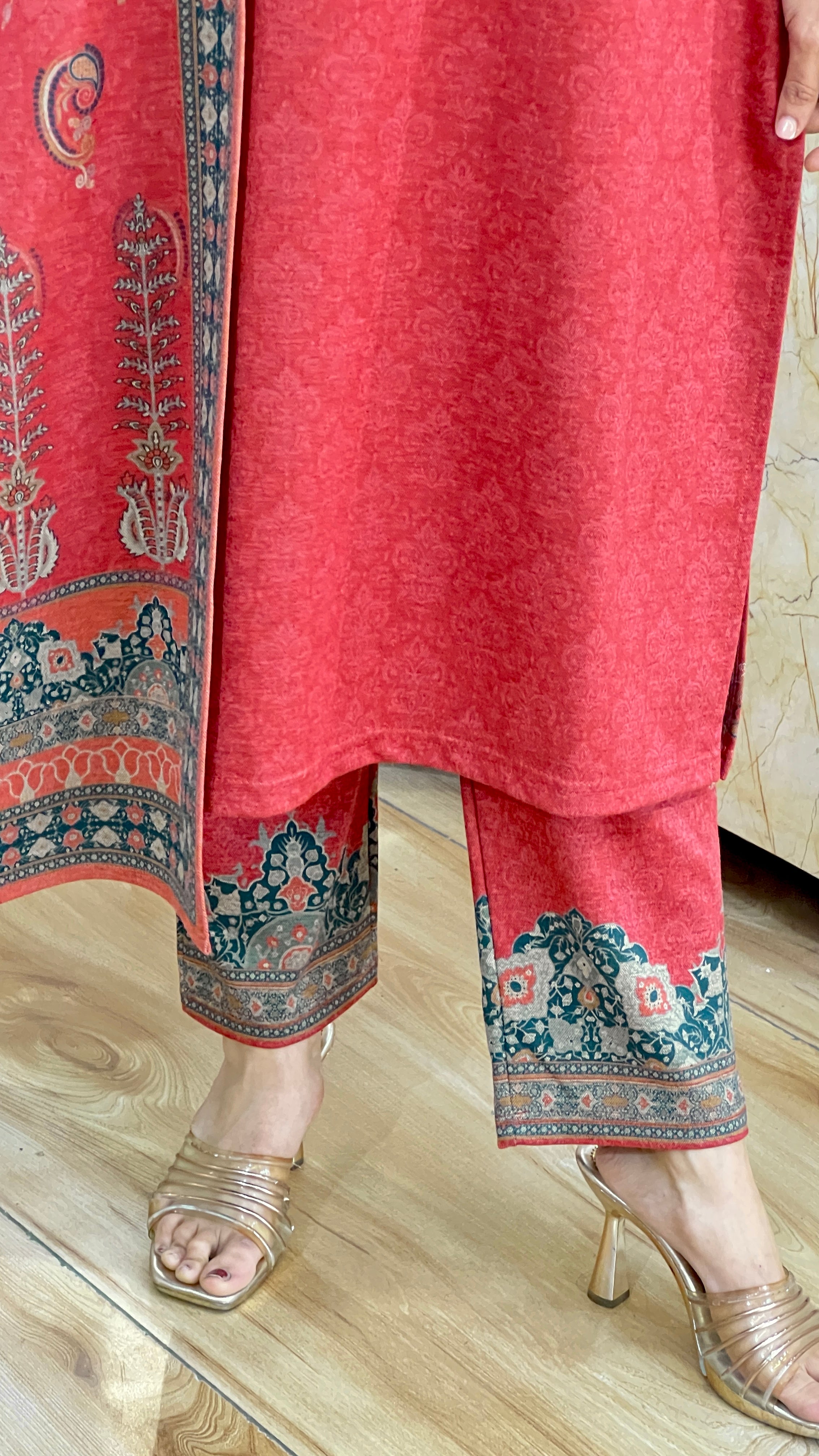 Premium karachi wool suit (930)