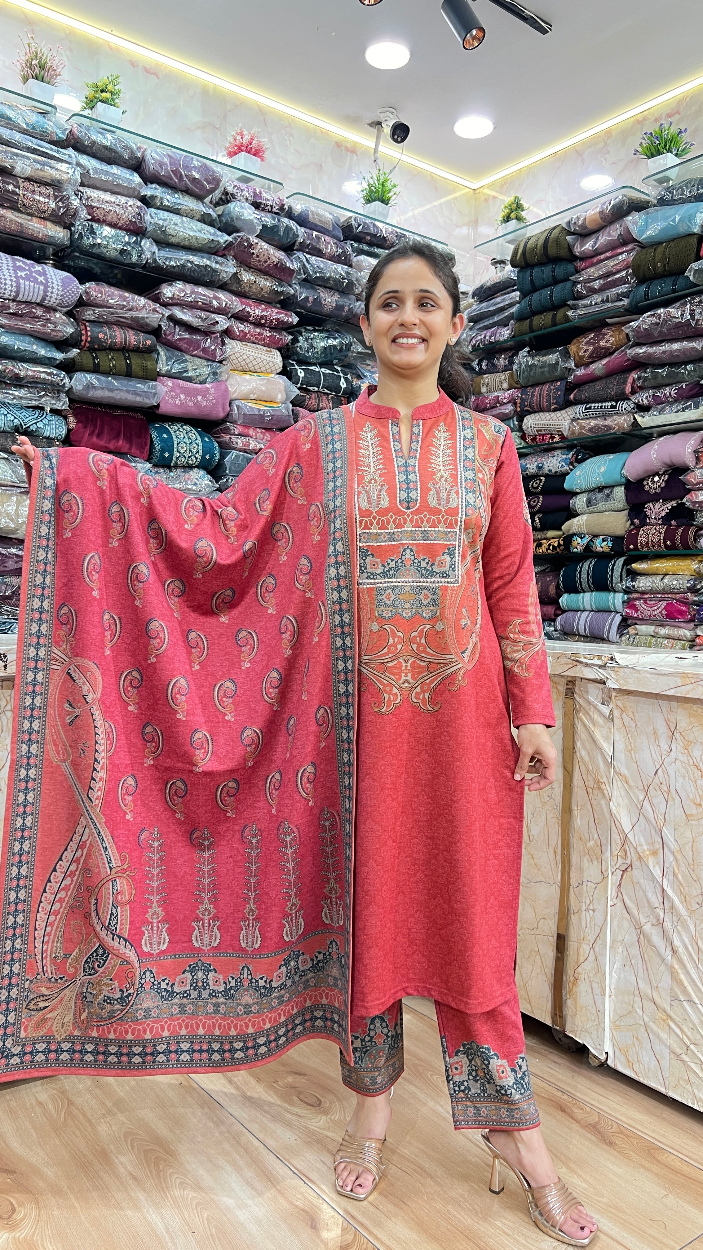 Premium karachi wool suit (930)