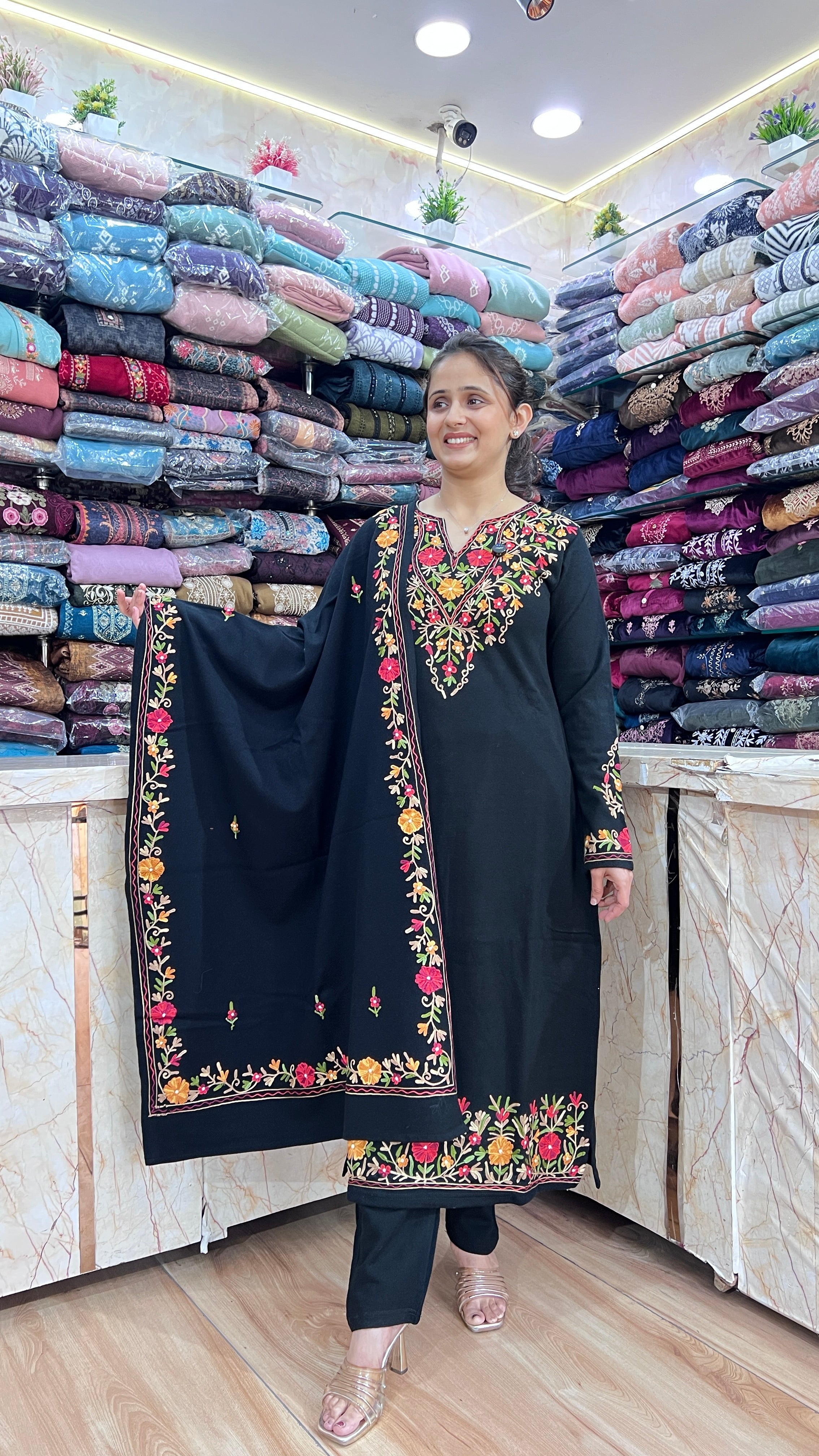 Pure daffodil wool kashmiri suit (premium quality)