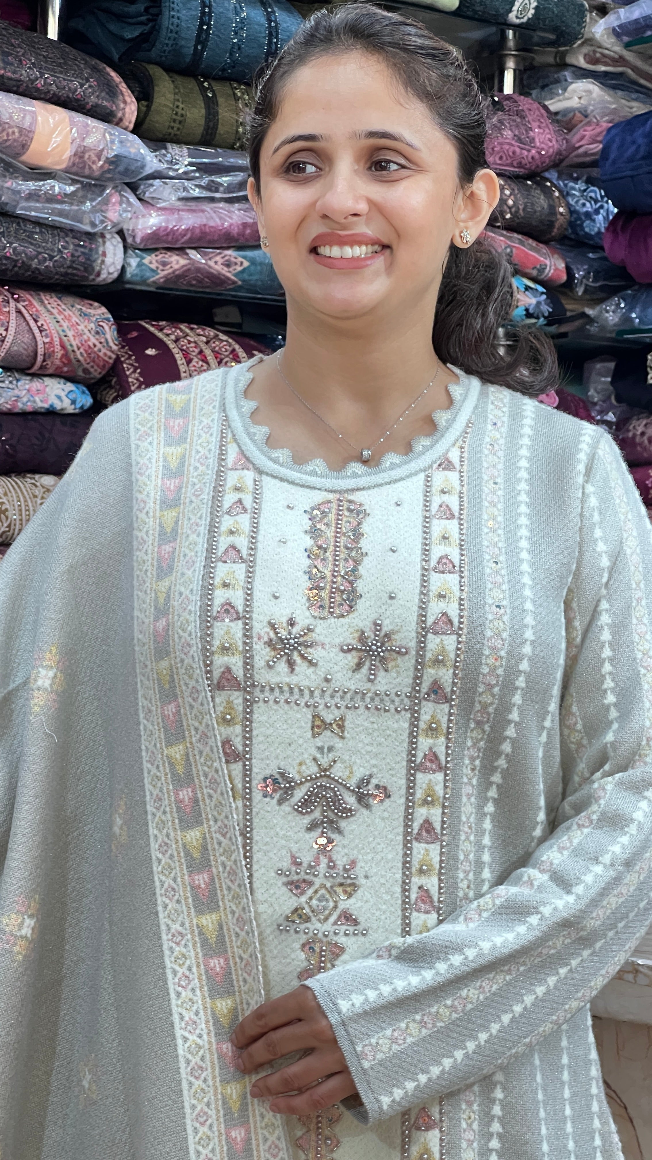 Heavy knitted wool pakistani suit (1167)