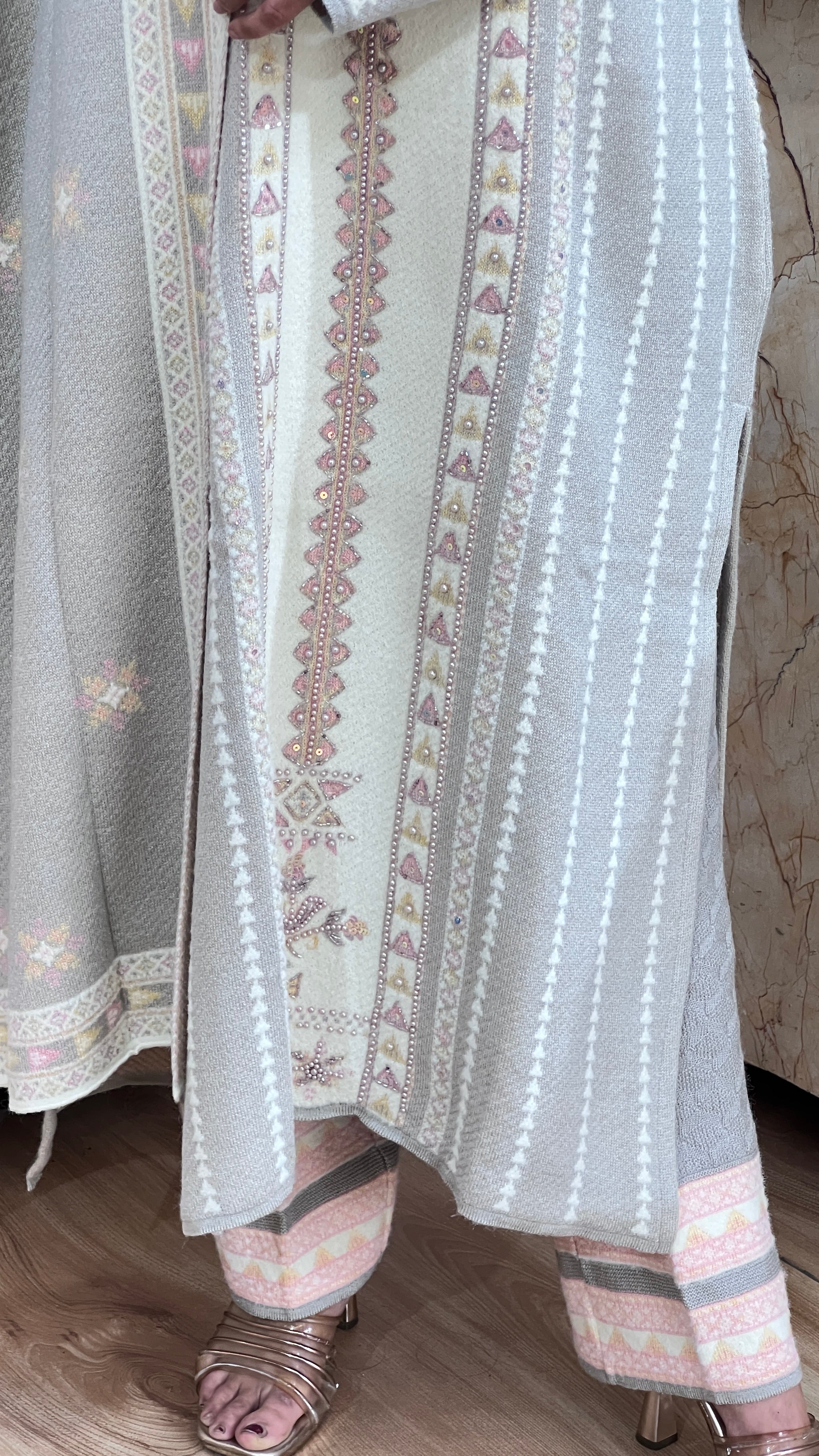 Heavy knitted wool pakistani suit (1167)