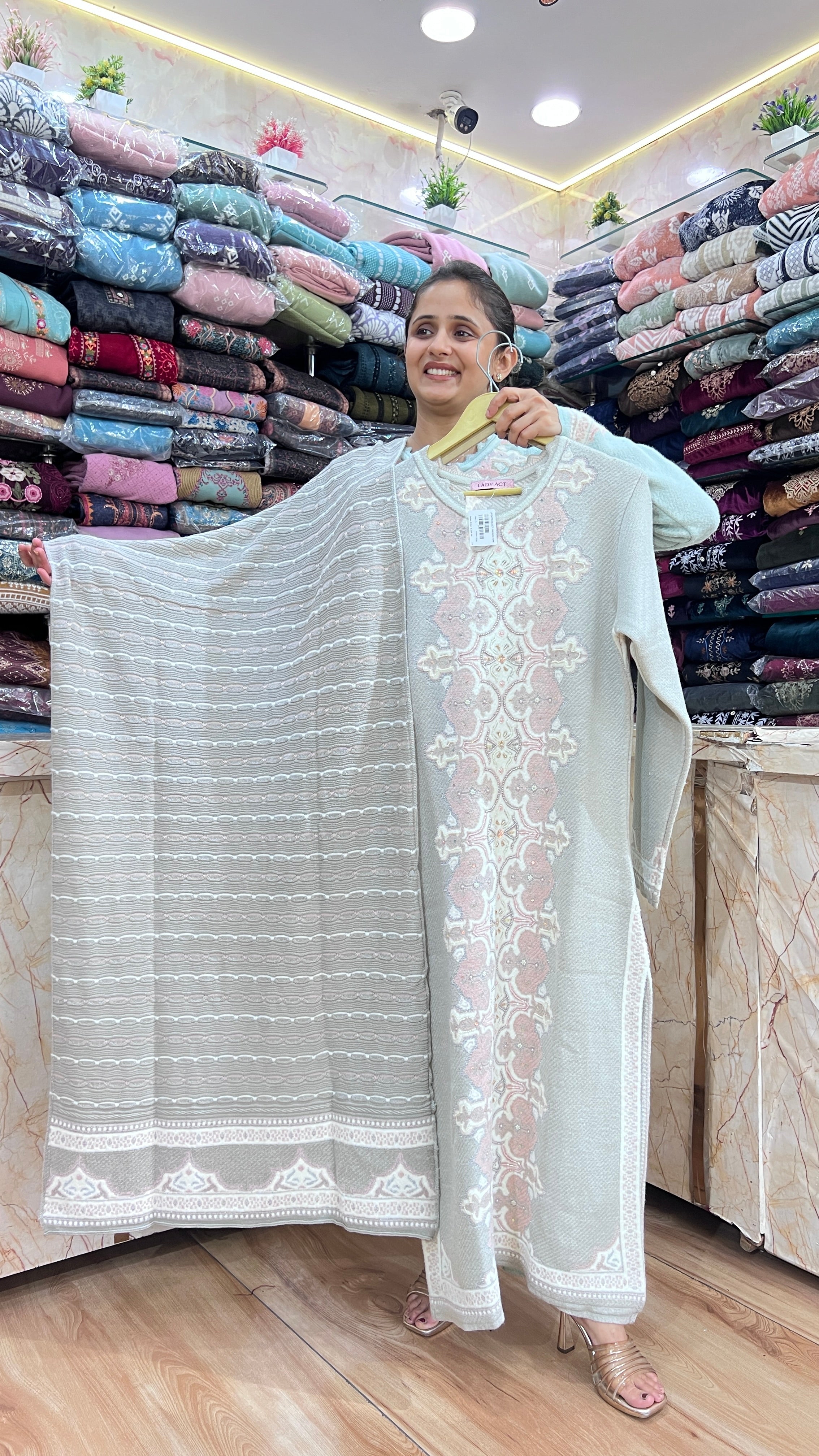 Heavy knitted wool pakistani suit