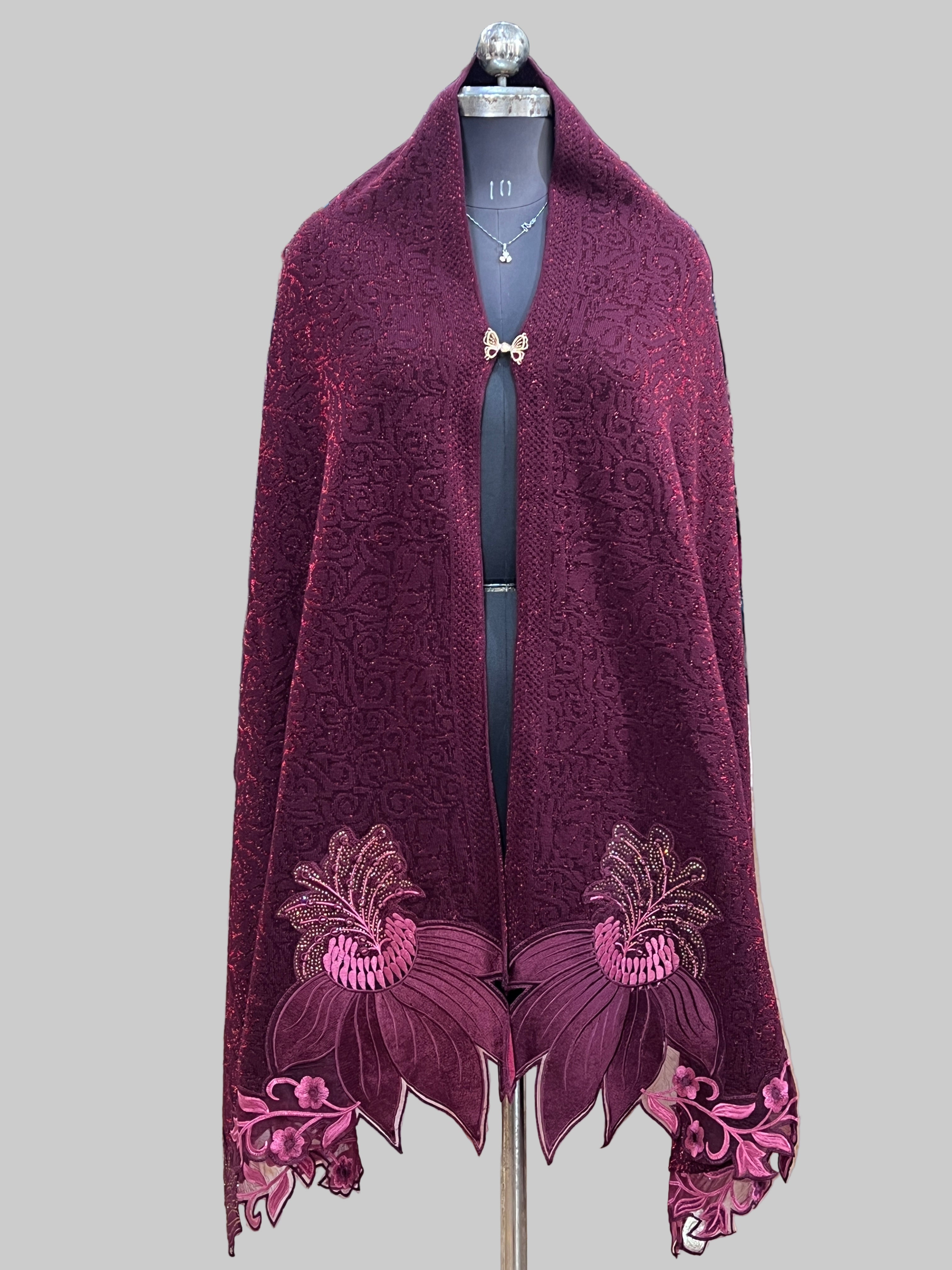 woolen ponchu stole (1967)