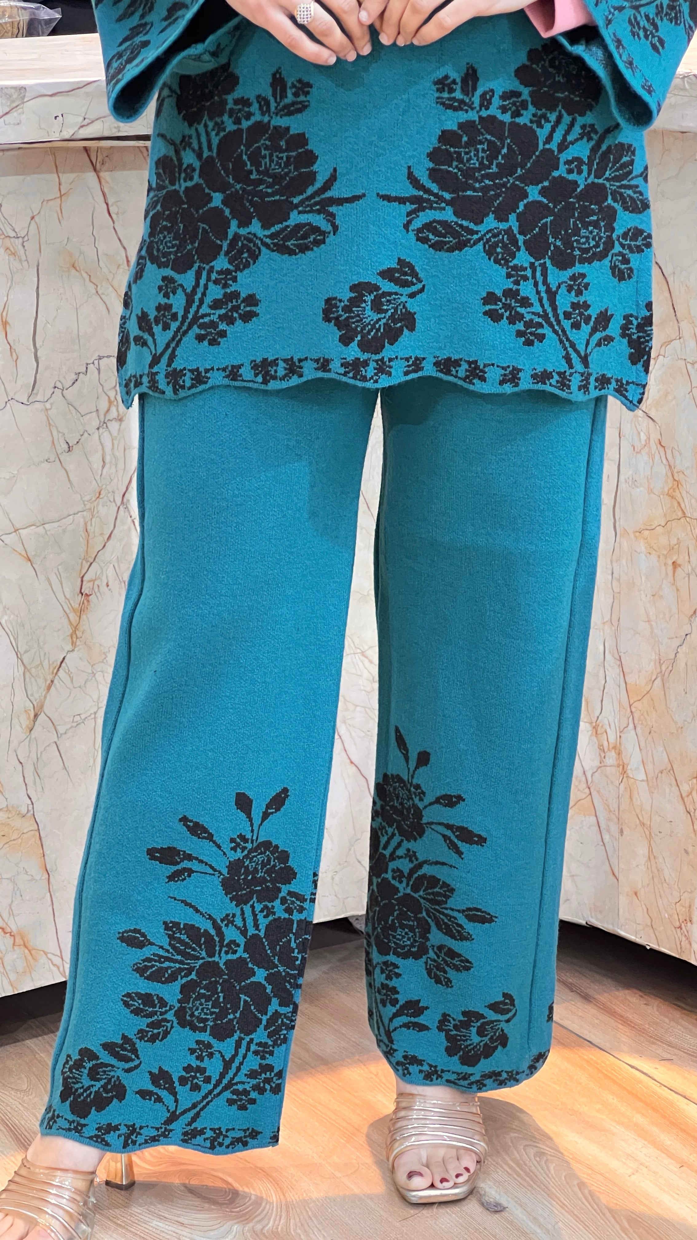 Soft wool cord set (2607)