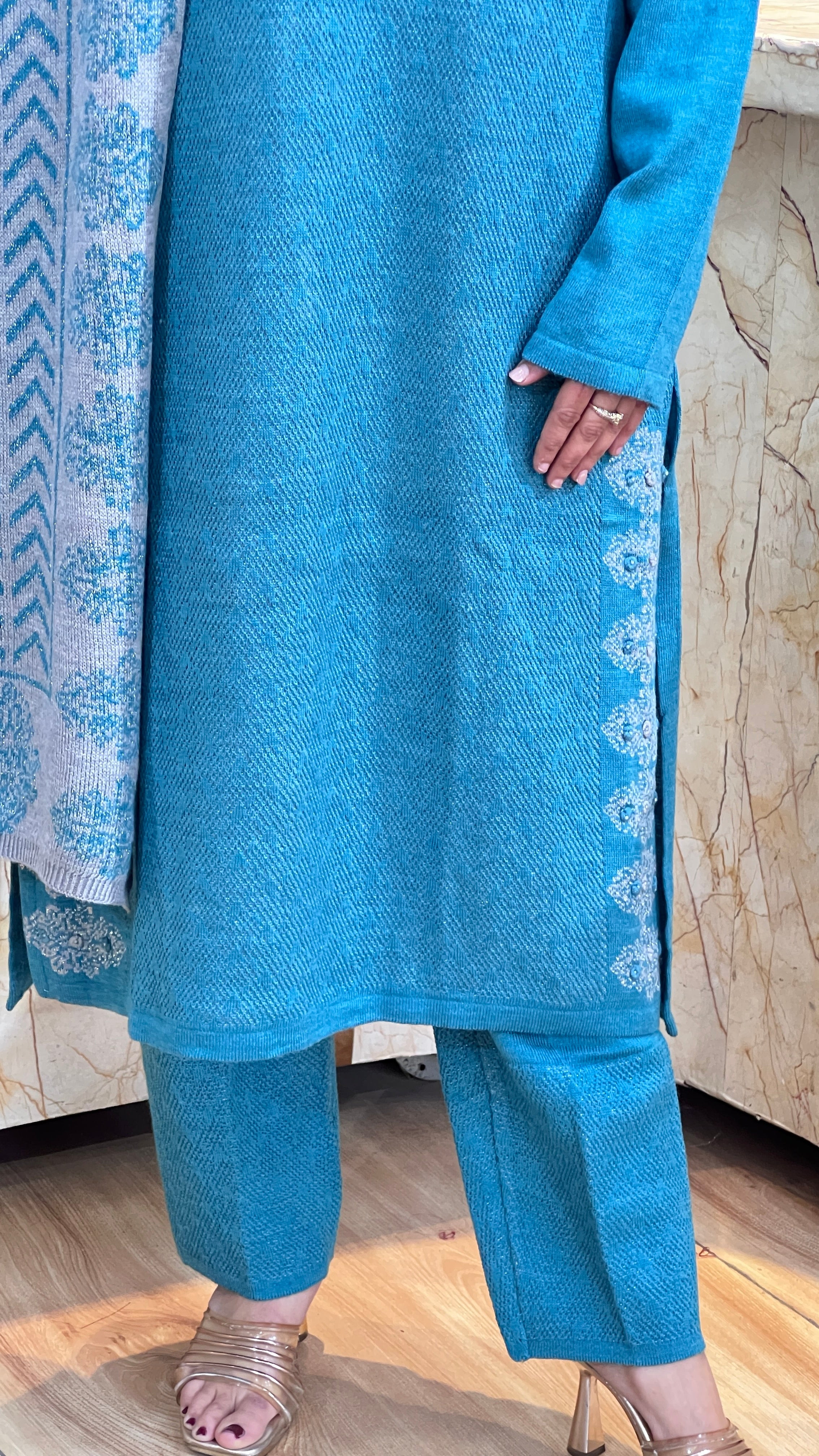 Heavy knitted wool suit (port 267)