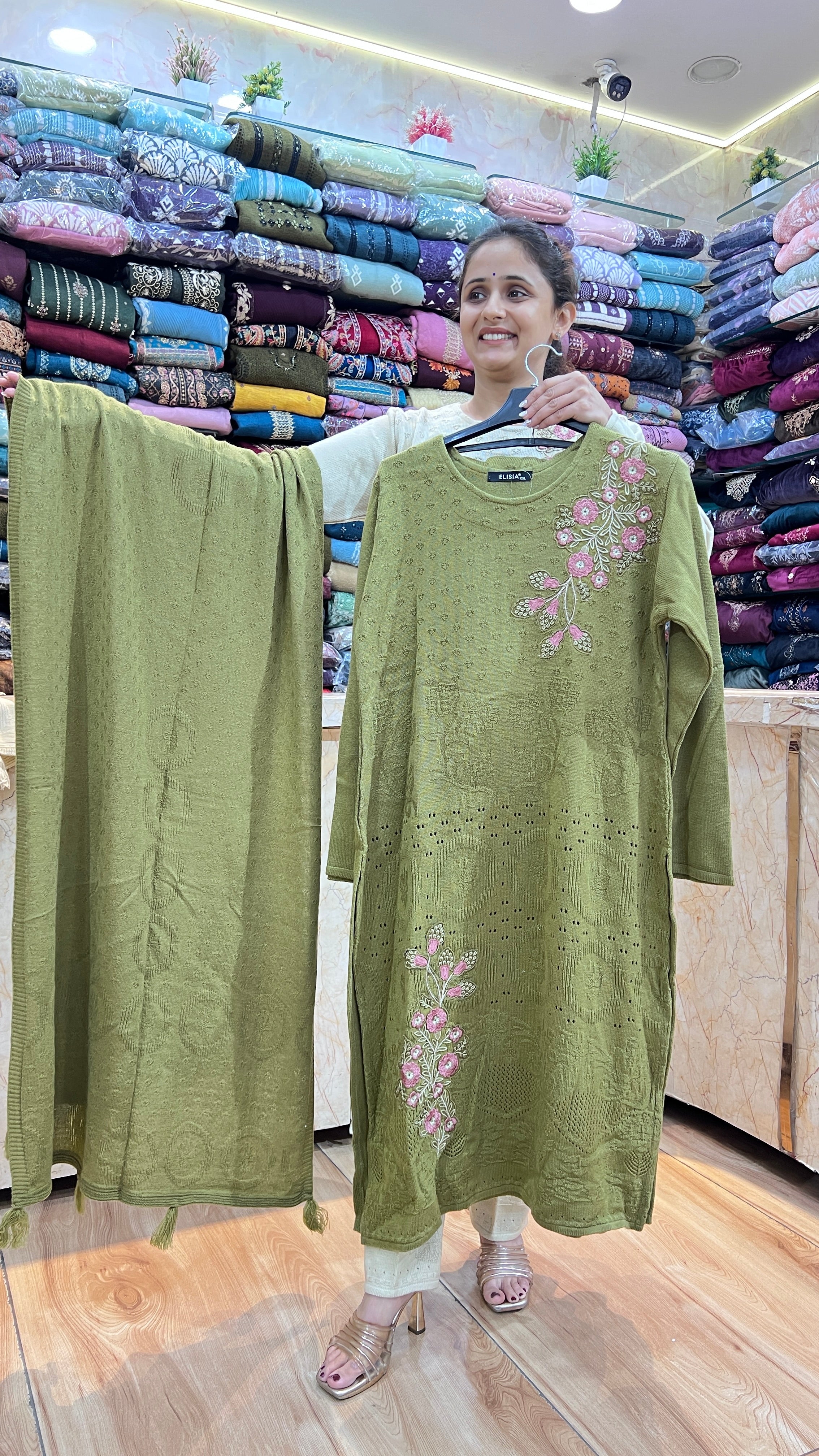 Premium wool knitted suit (dc367)