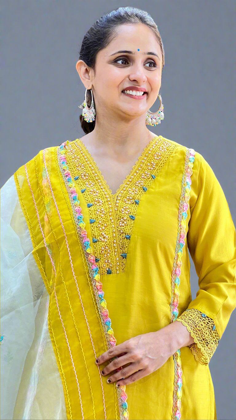 pakistani suit with designer dupatta