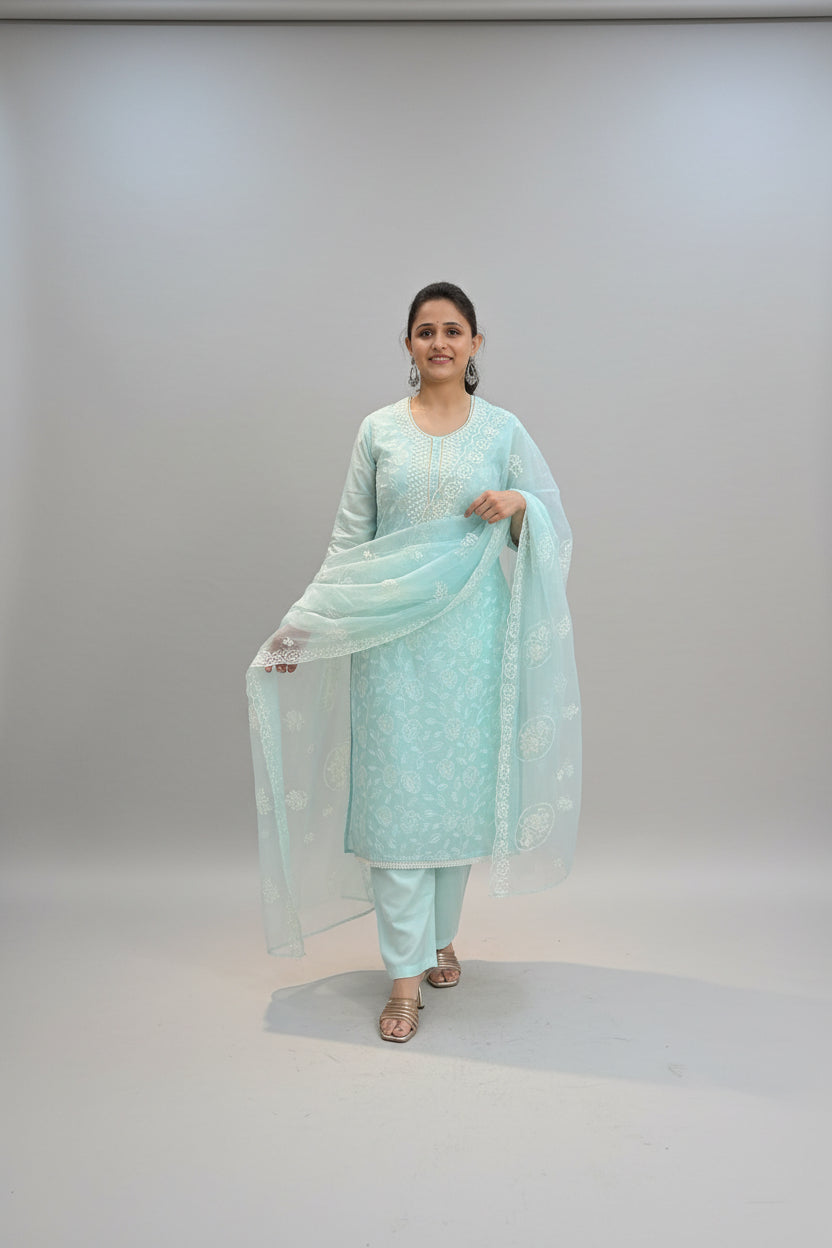 Soft chanderi embroidered suit (na 1267)