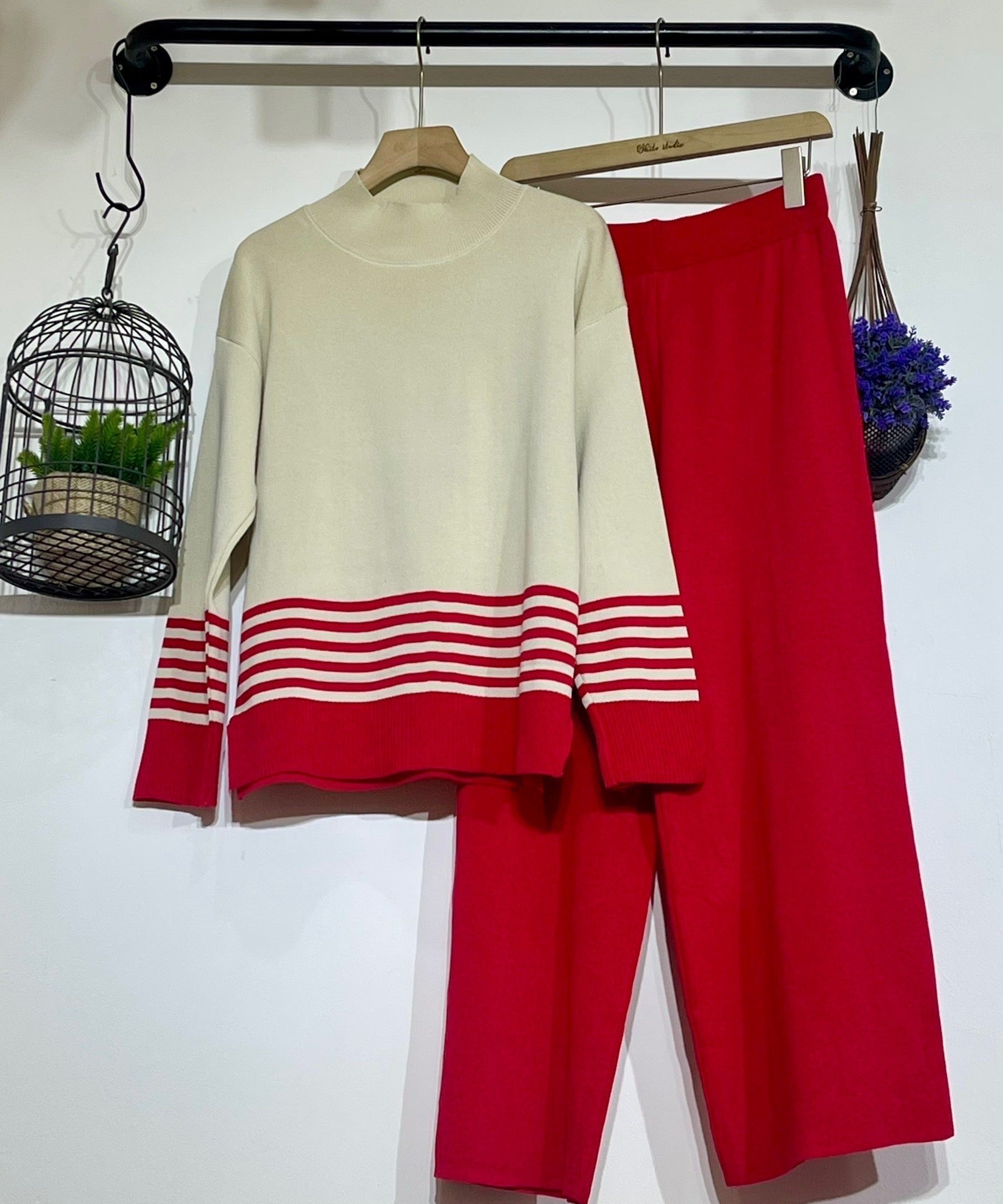 Aasya stripes cord set