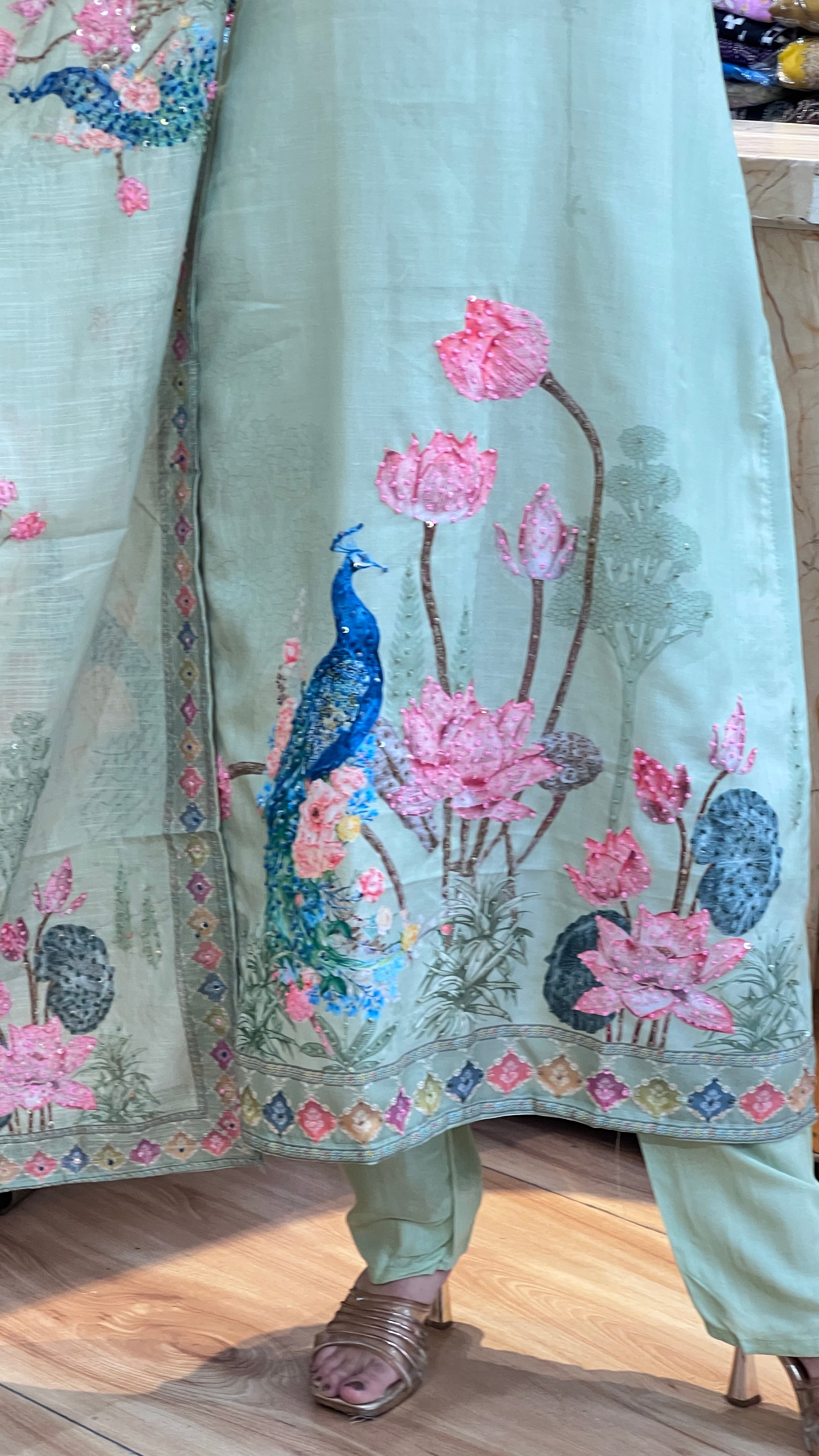 Soft linen thread embroidered suit ( tj 23167 )