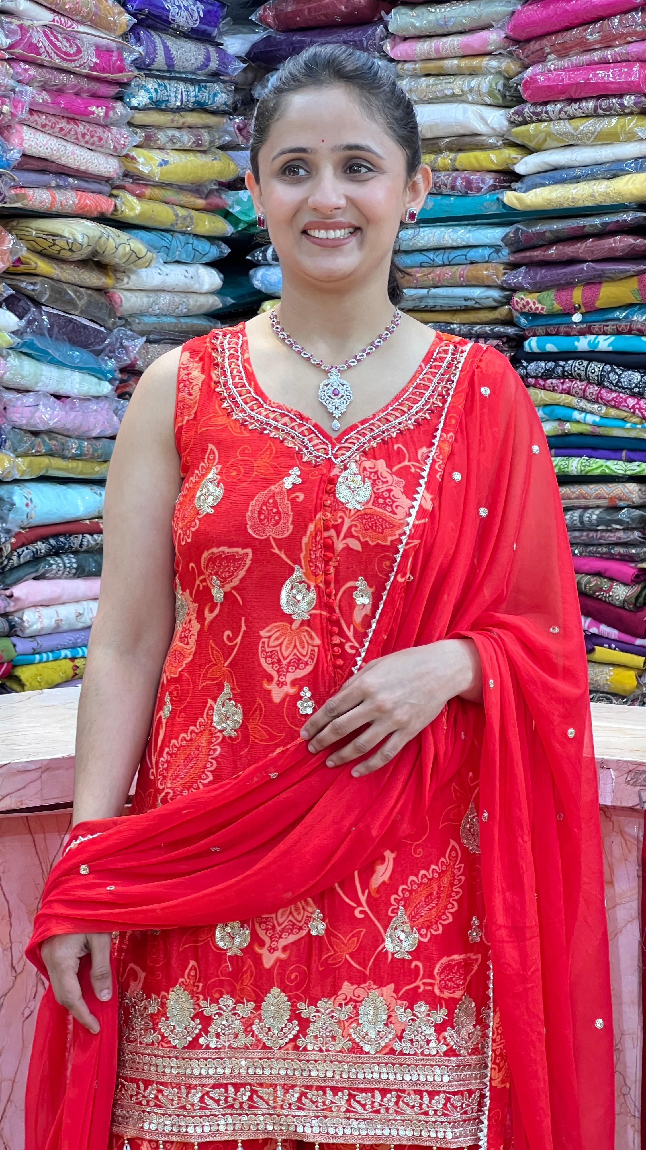 Chinon garara suit ( tj 24167 )