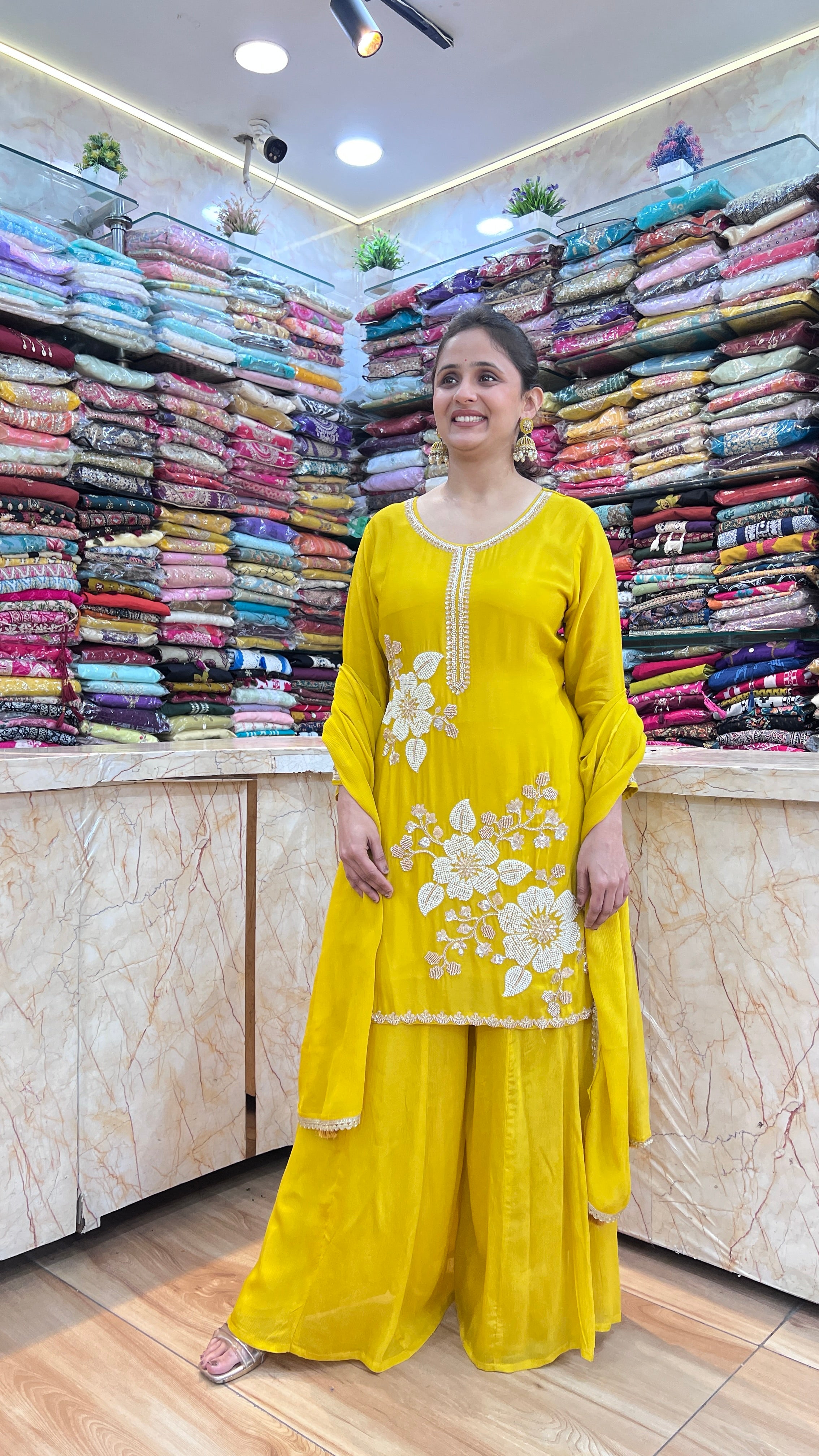 Pure chinon pearl work suit ( ym 57867 )