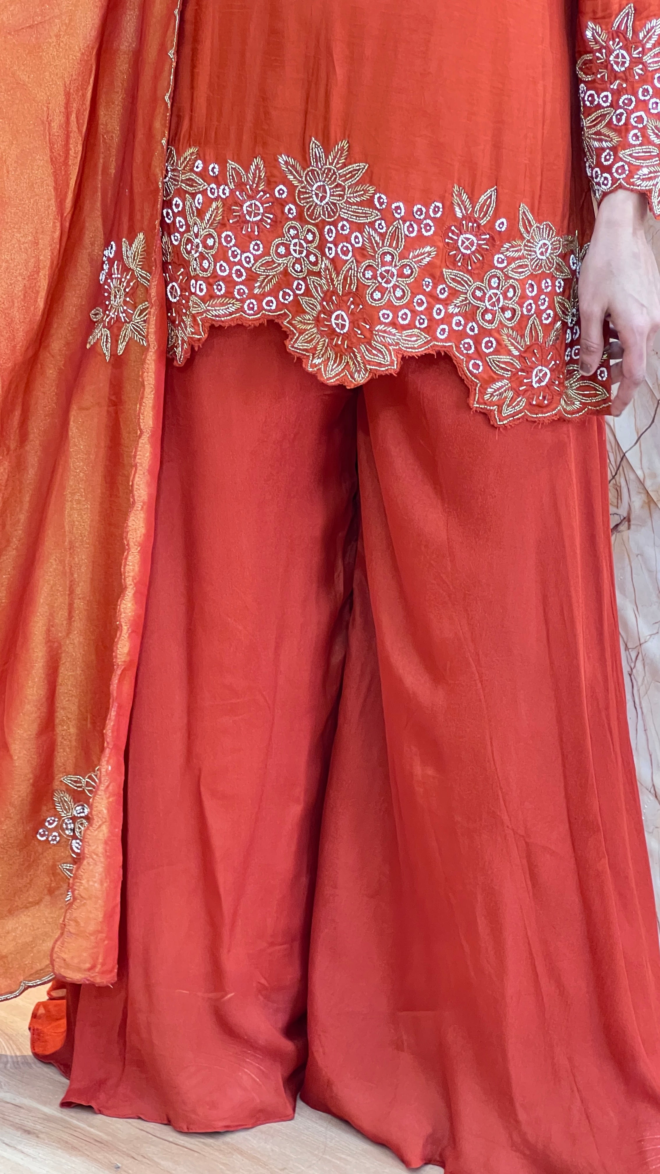 Premium hand work designer suit ( ym 58067 )