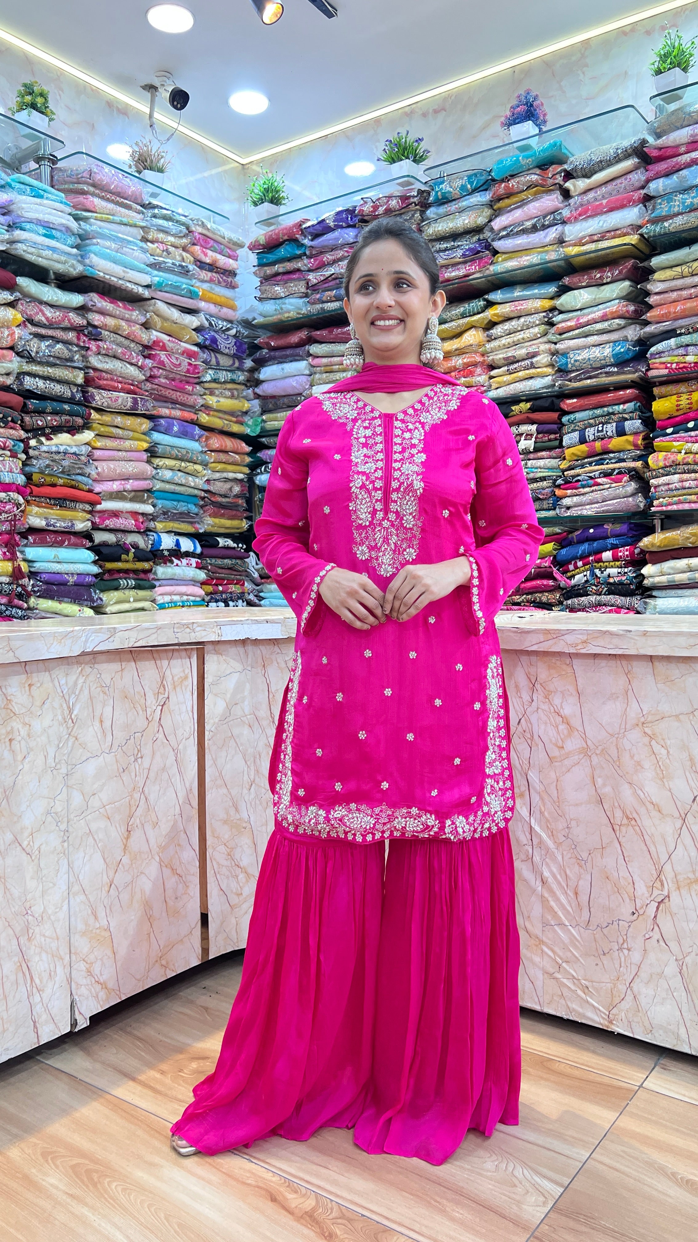 Pure chinon hand embroidered suit ( tj 24067 )