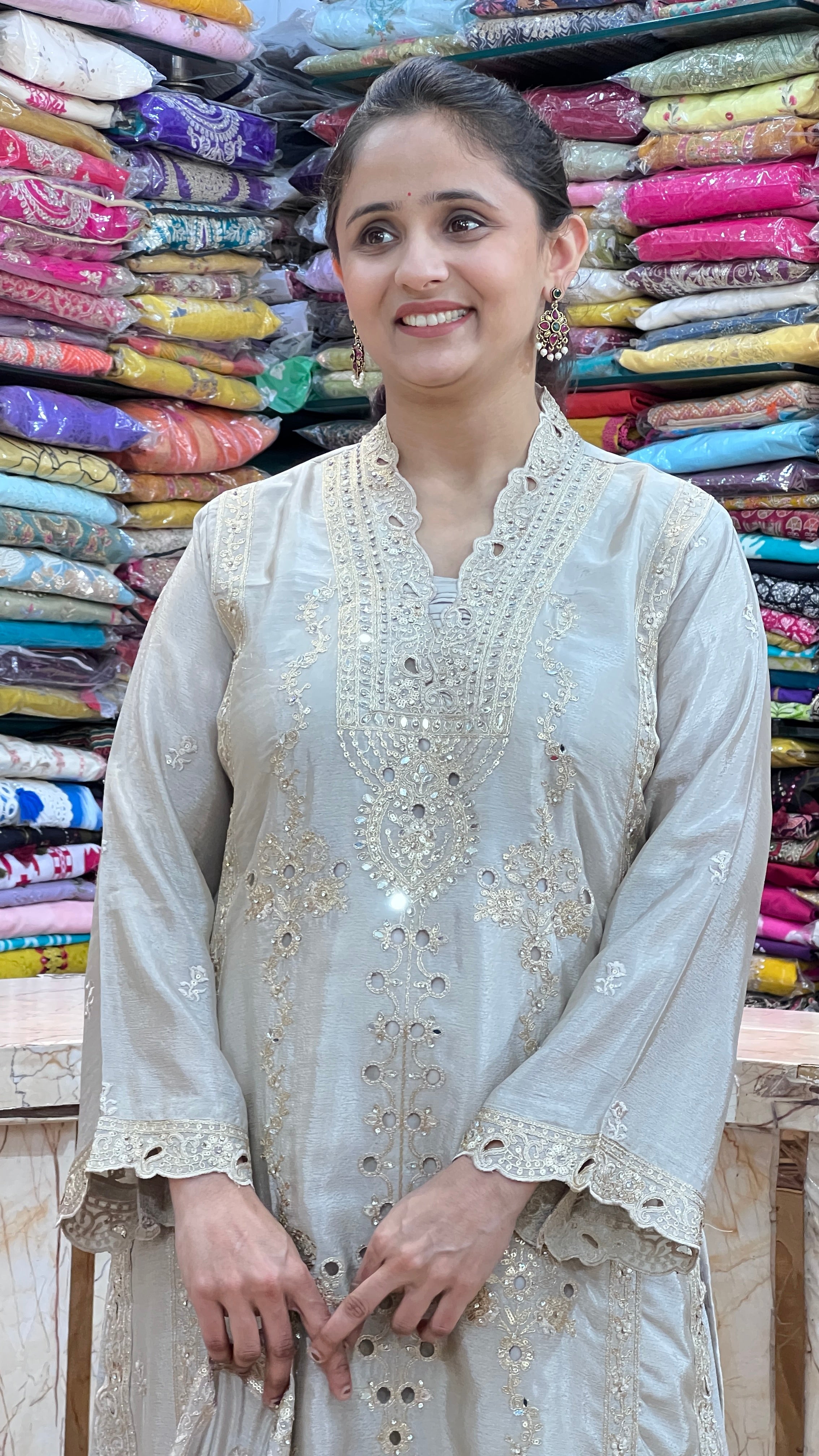 Embroidered pakistani suit ( tls 13467 )