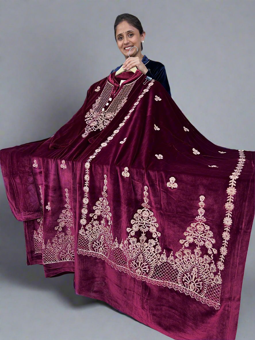 agthya embroidered velvet suit