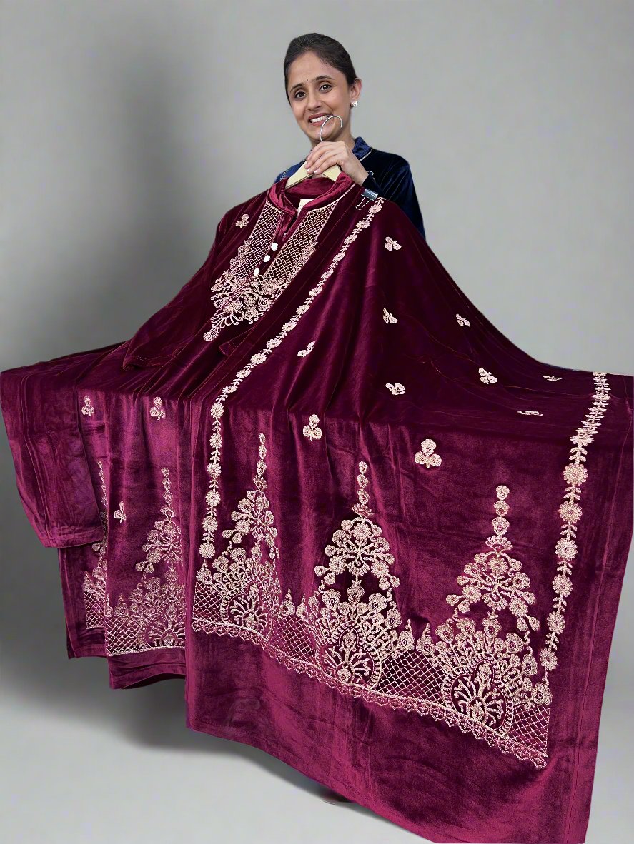 agthya embroidered velvet suit