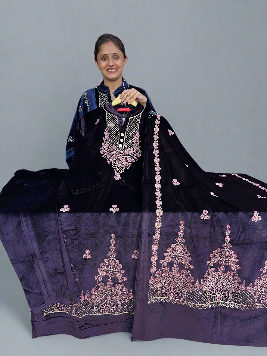 agthya embroidered velvet suit