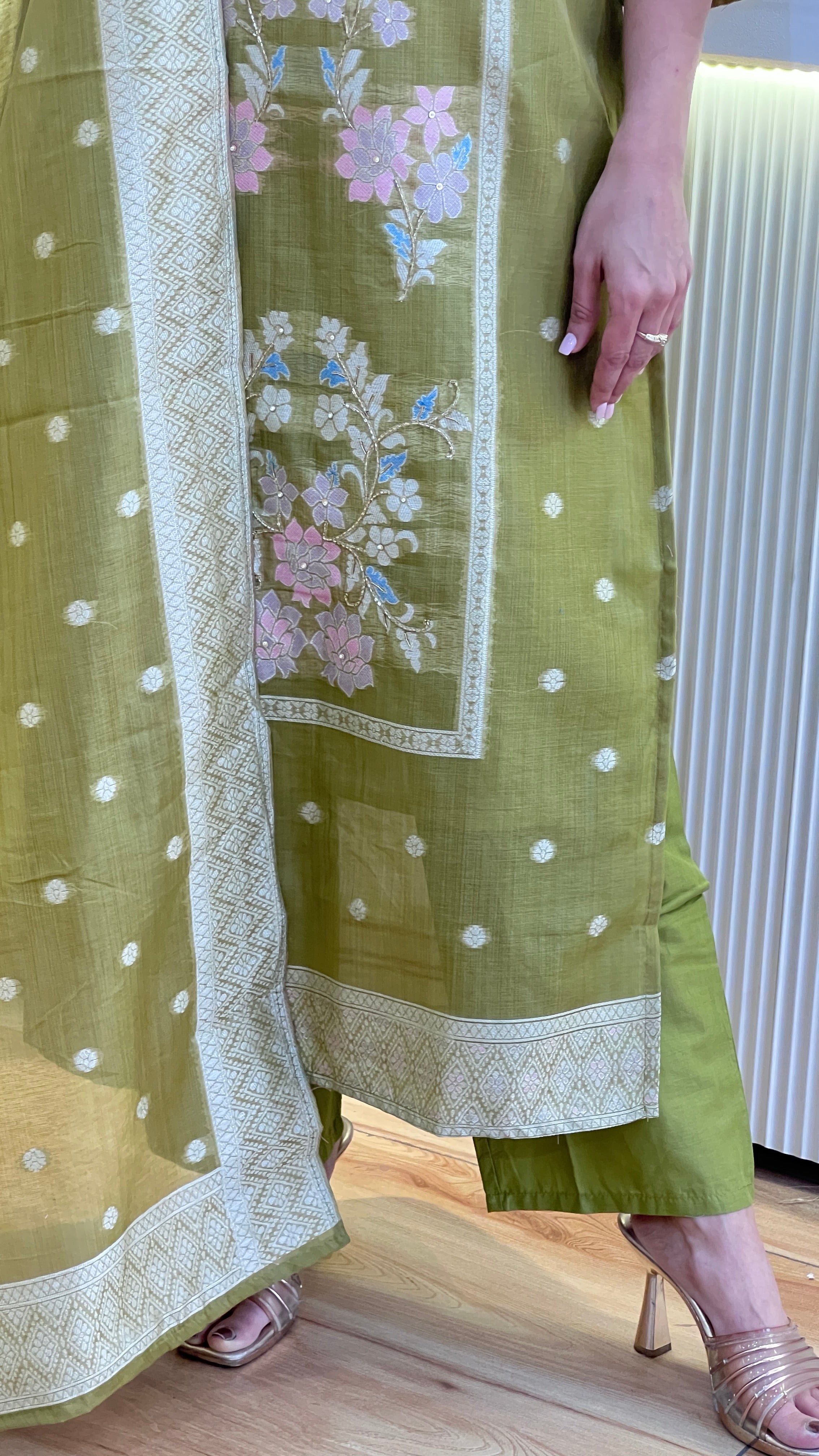 Mul chanderi banarsee suit ( tls 13667 )