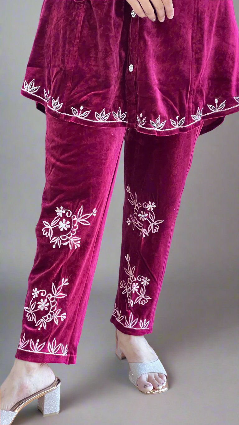 alka velvet cord set