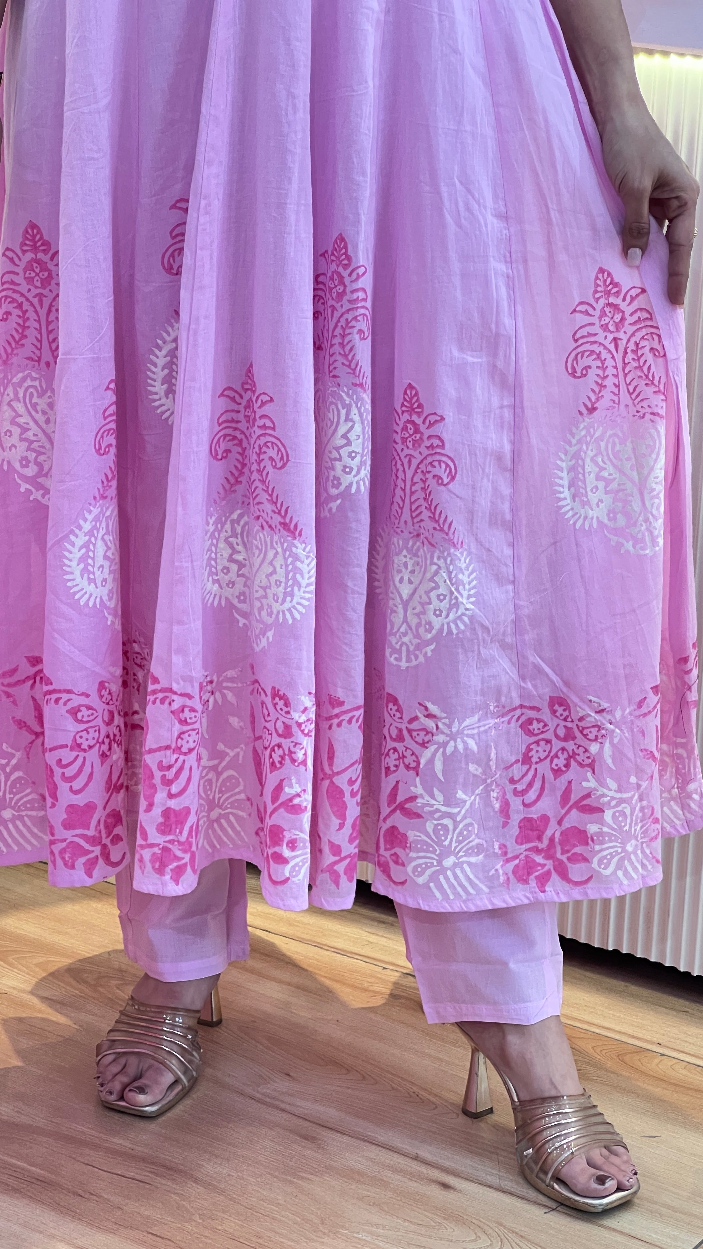 Mul cotton anarkali suit (sh 77367)