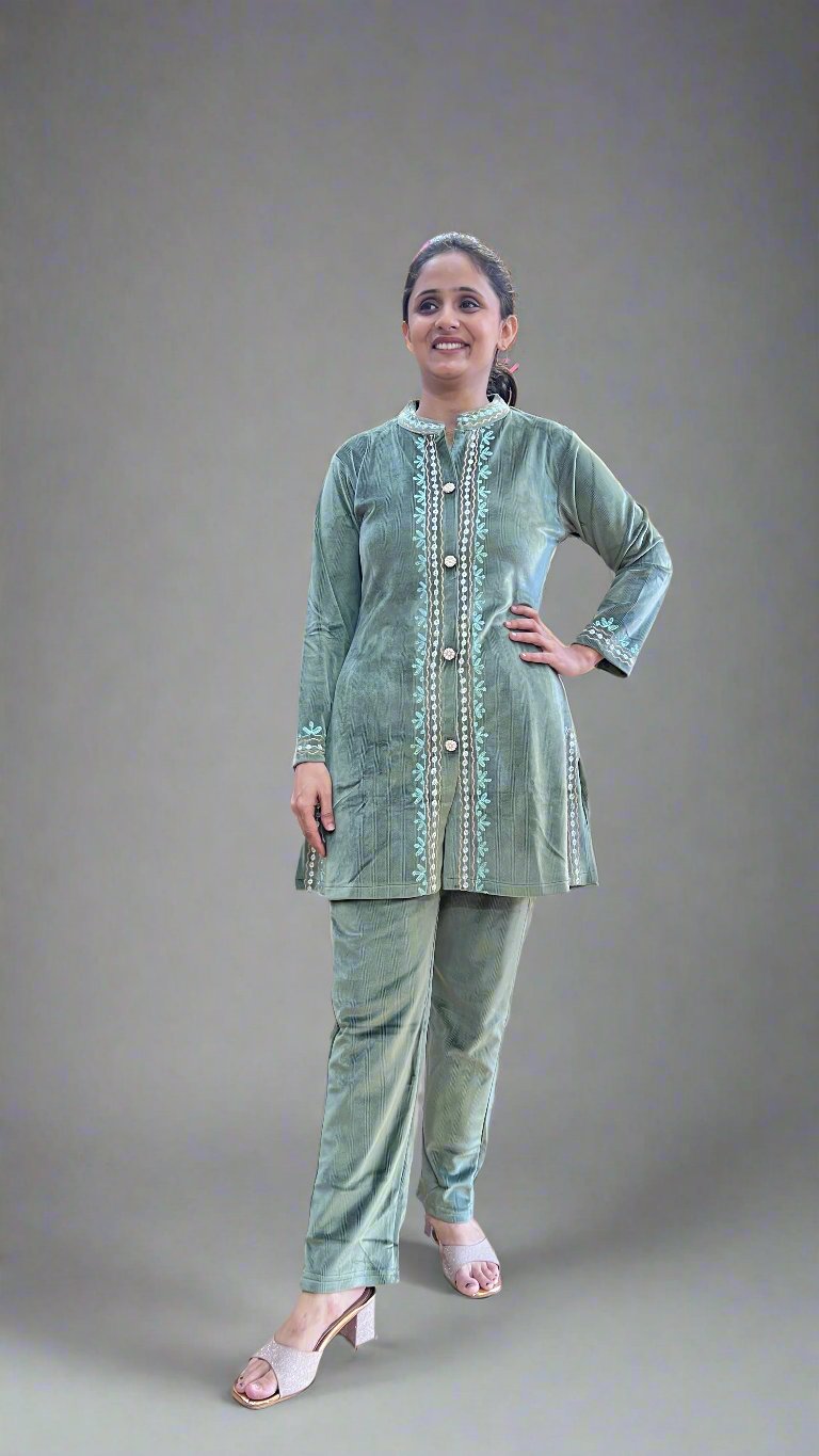 amrah velvet cord set