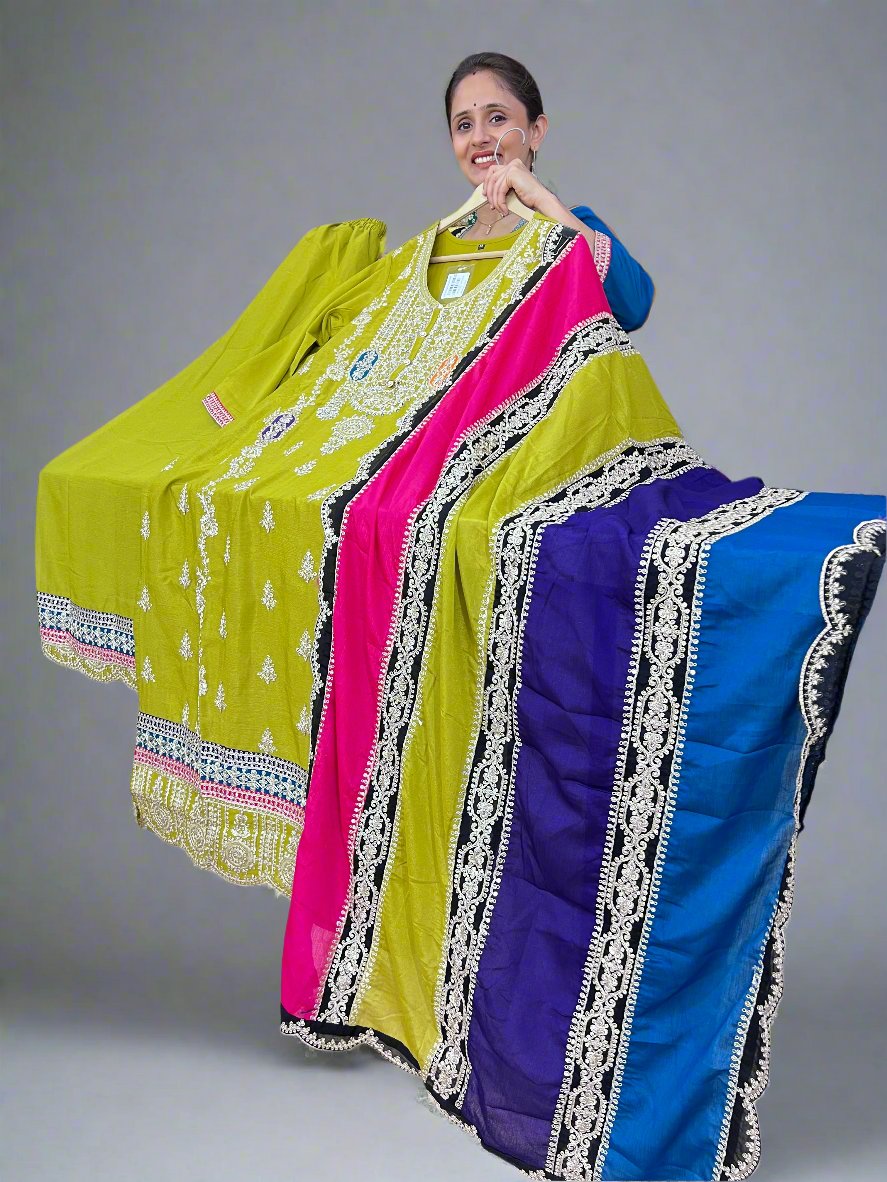 ahnya designer pakisatani suit