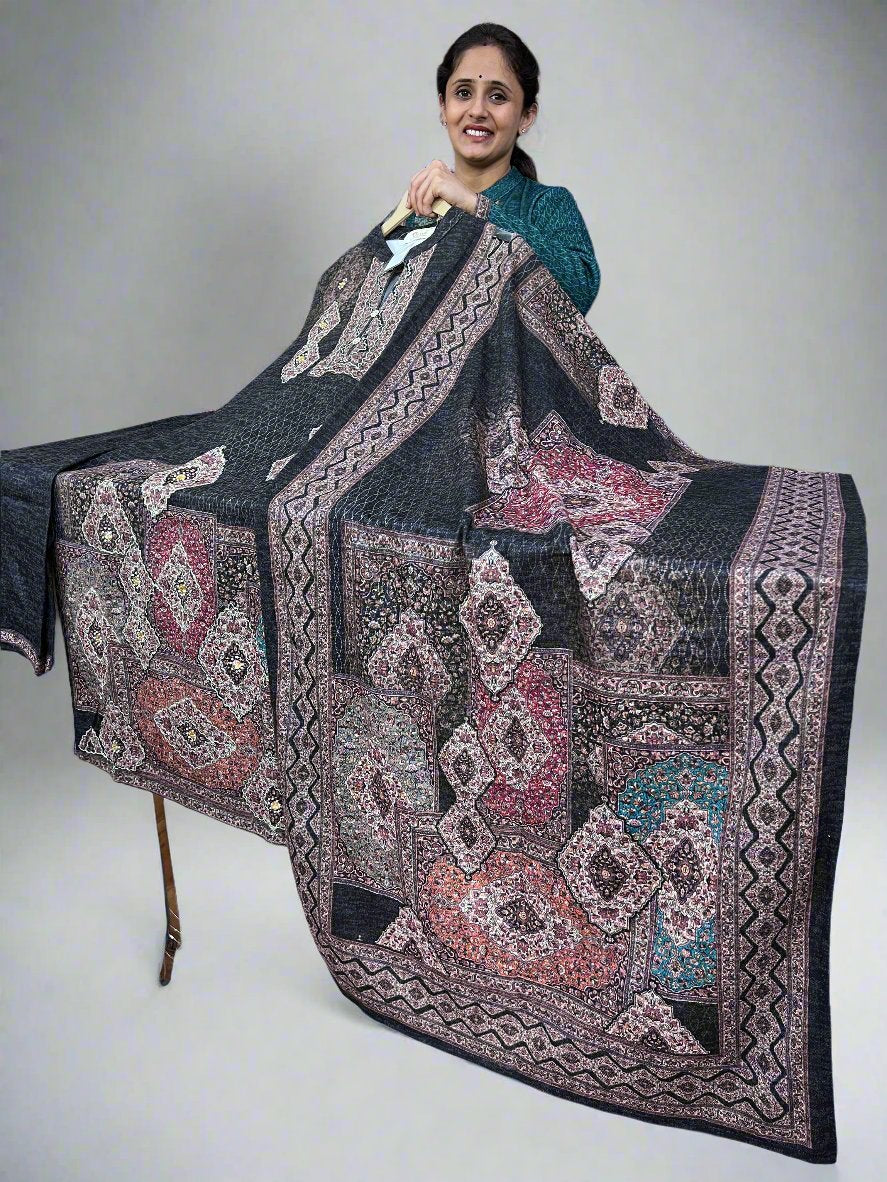 Avya karachi wool suit