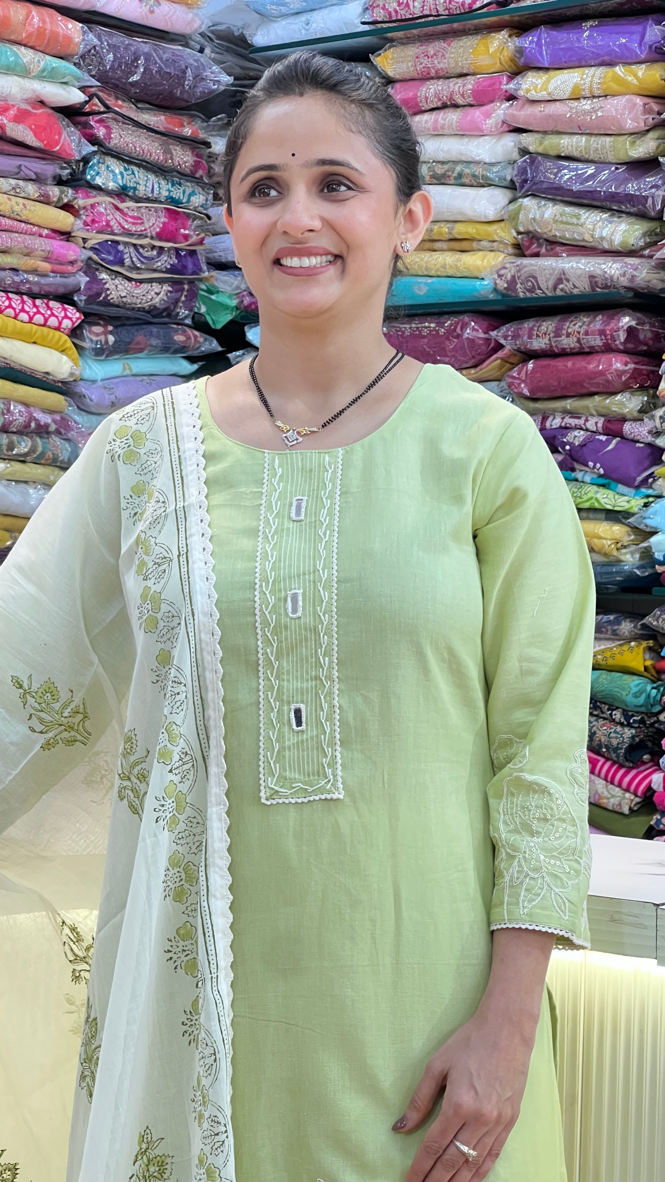 Cotton flex embroidered suit ( ym 59367 )