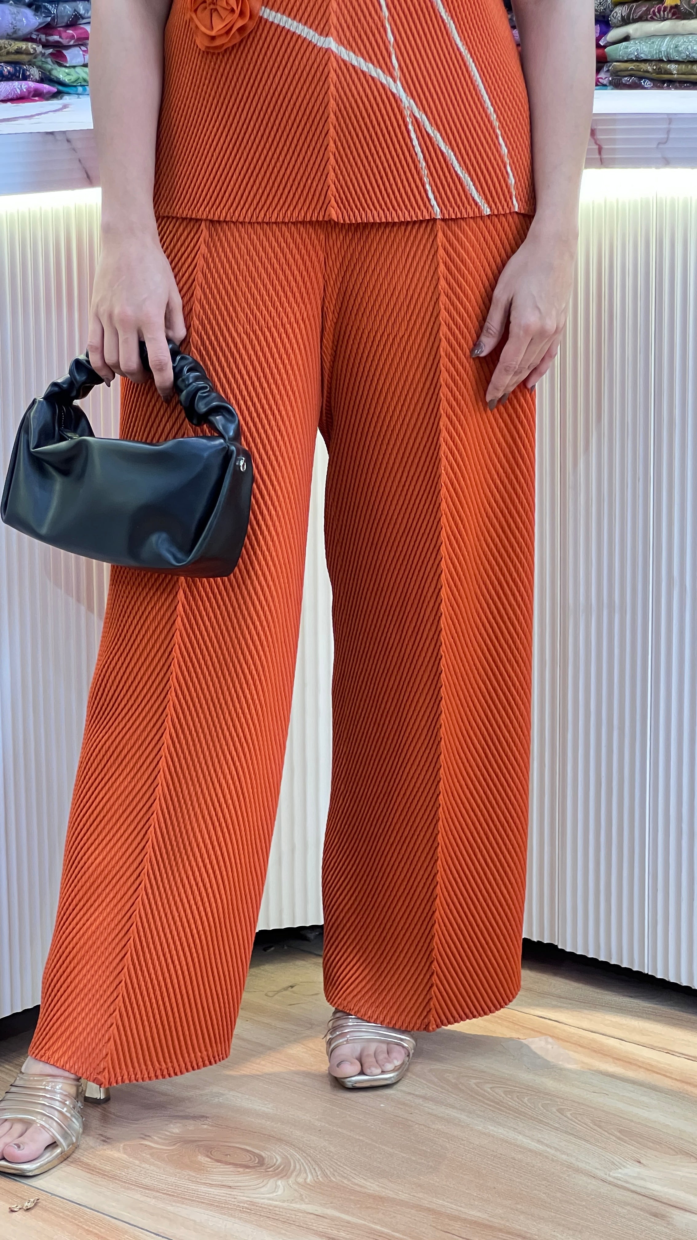 The "Every-Body" Imported Coord ( sut sw 267 )