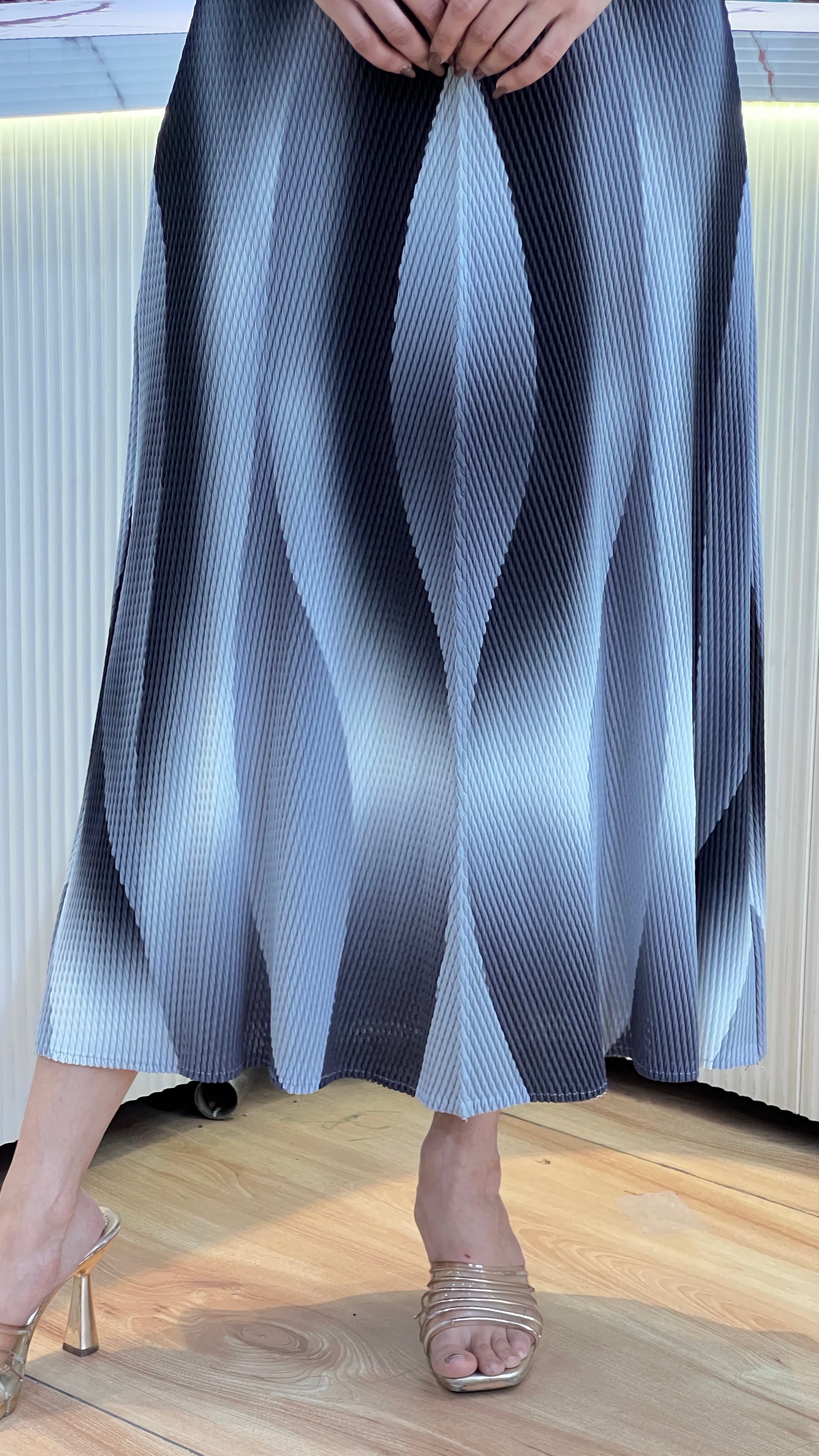 Imported Micro-Pleat Stretch Dress ( sut sw 667 )