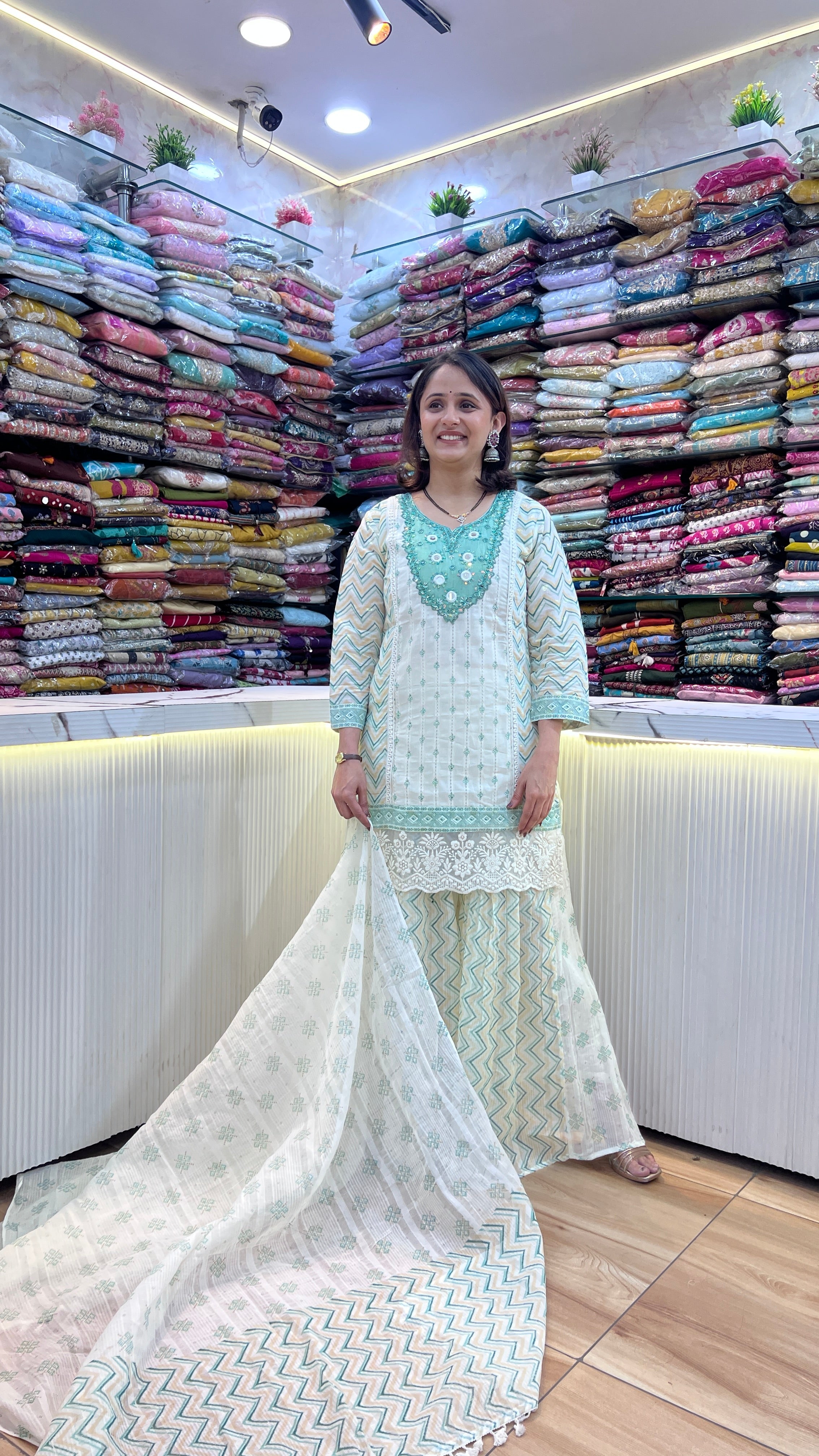 Mul wide plazo suit ( tj 25067 )