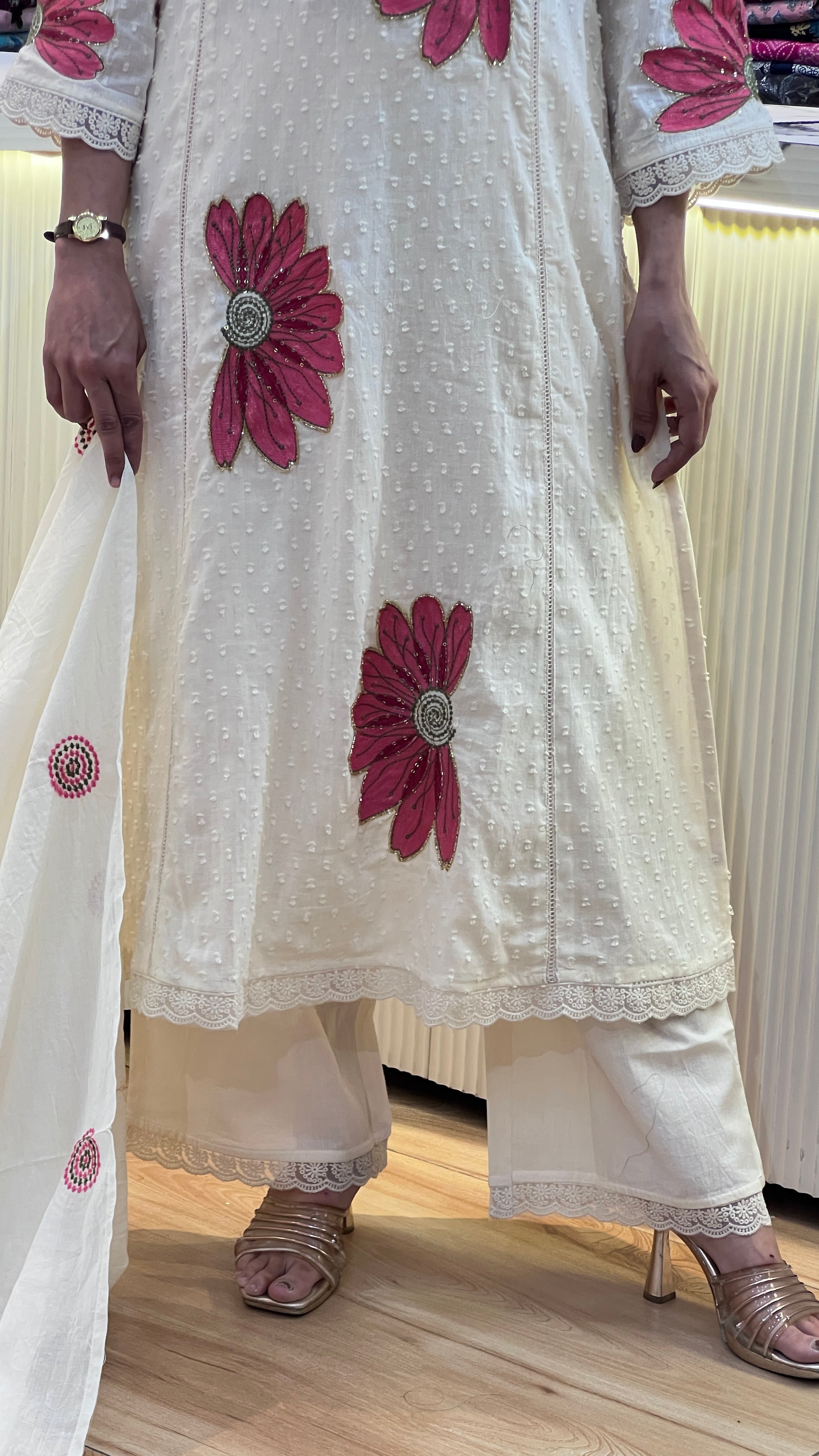 Hand embroidered cotton suit ( tj 24667 )