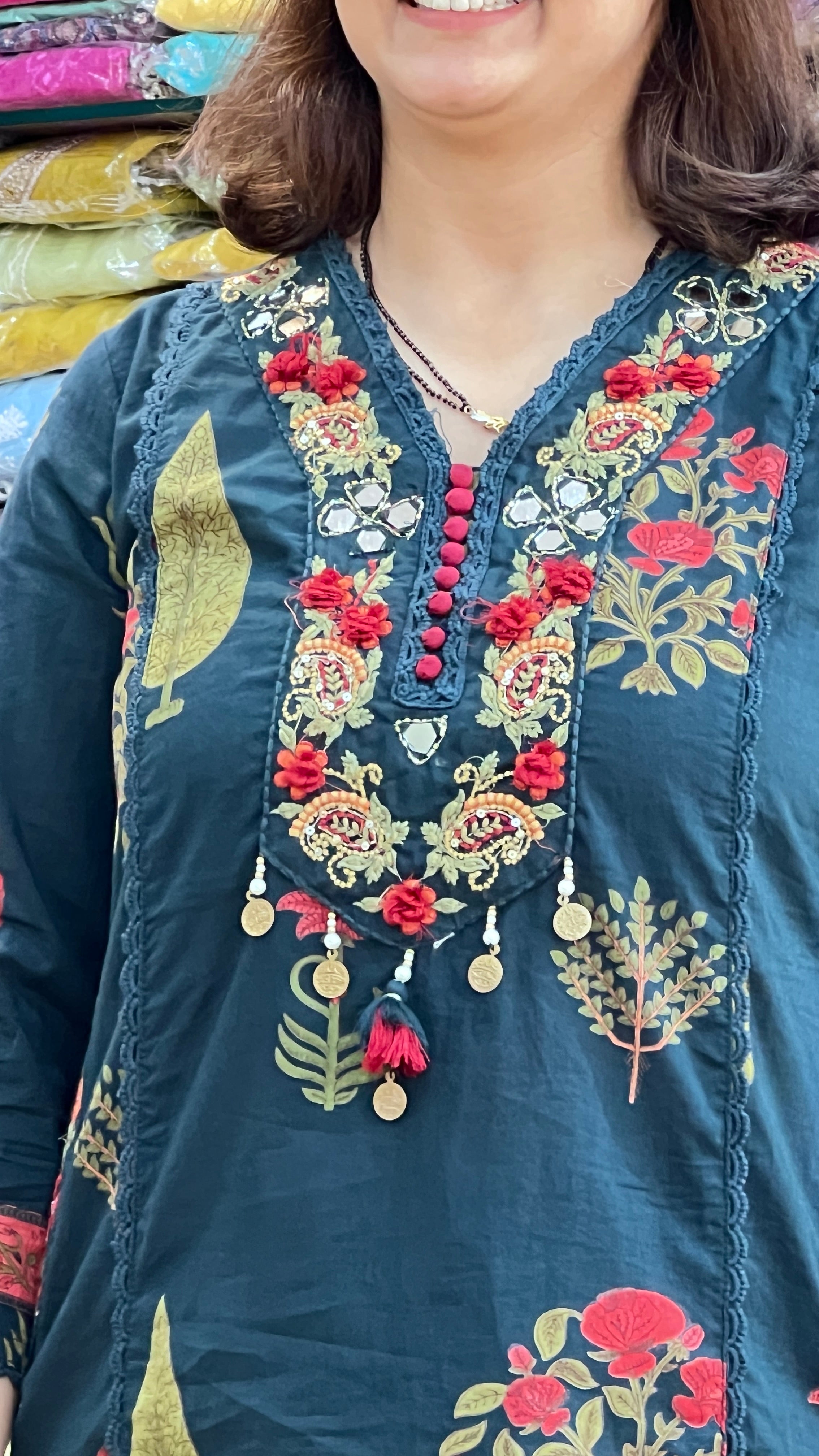 Designer embroidered suit ( tj 25267 )