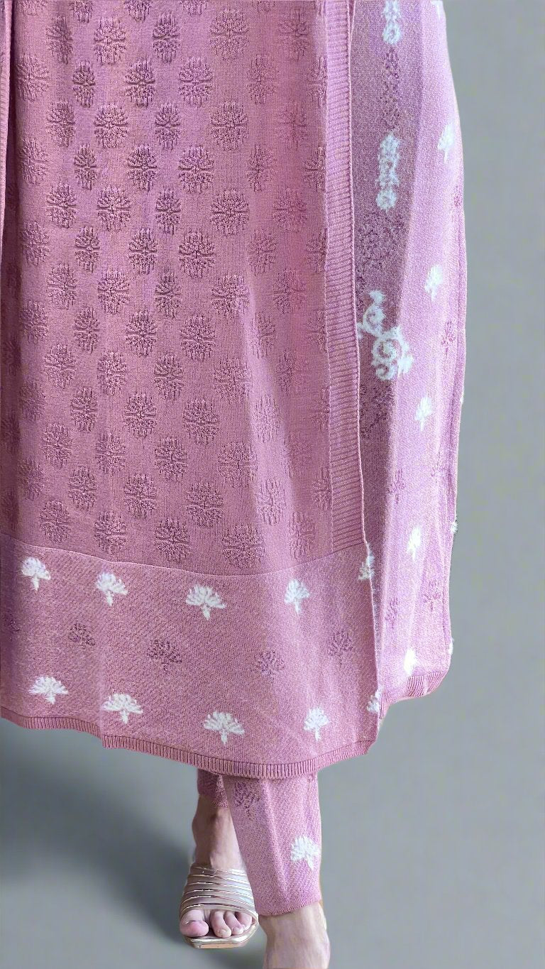 ajakya feather wool suit