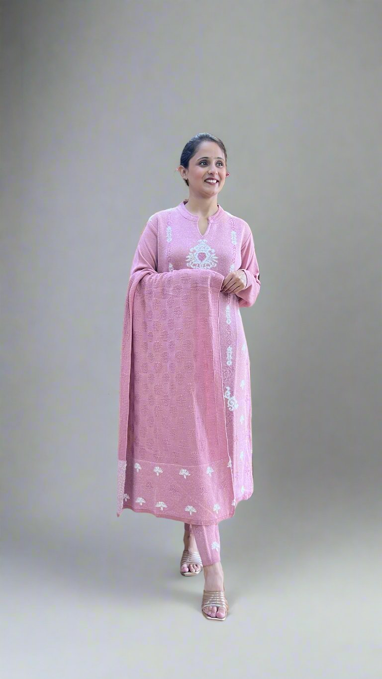 ajakya feather wool suit