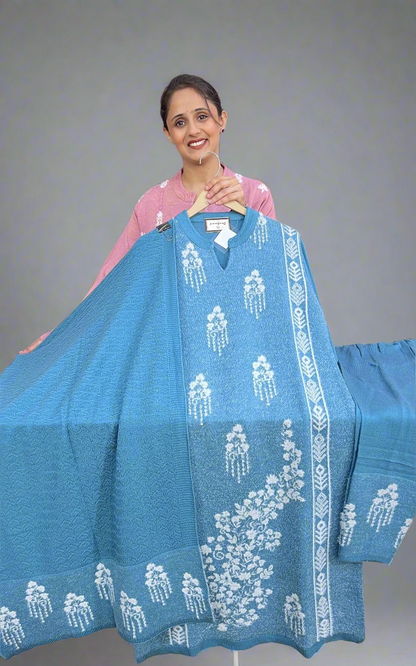 awna feather wool suit