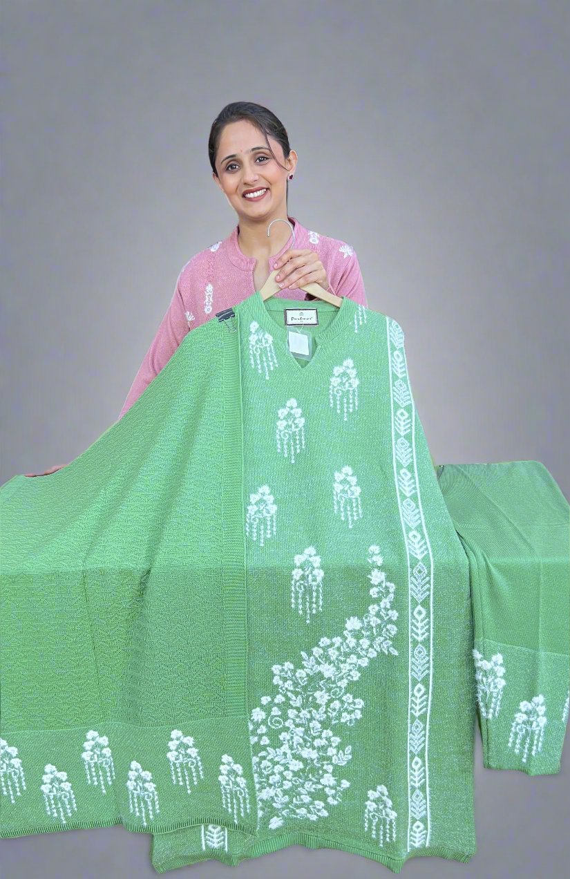 awna feather wool suit