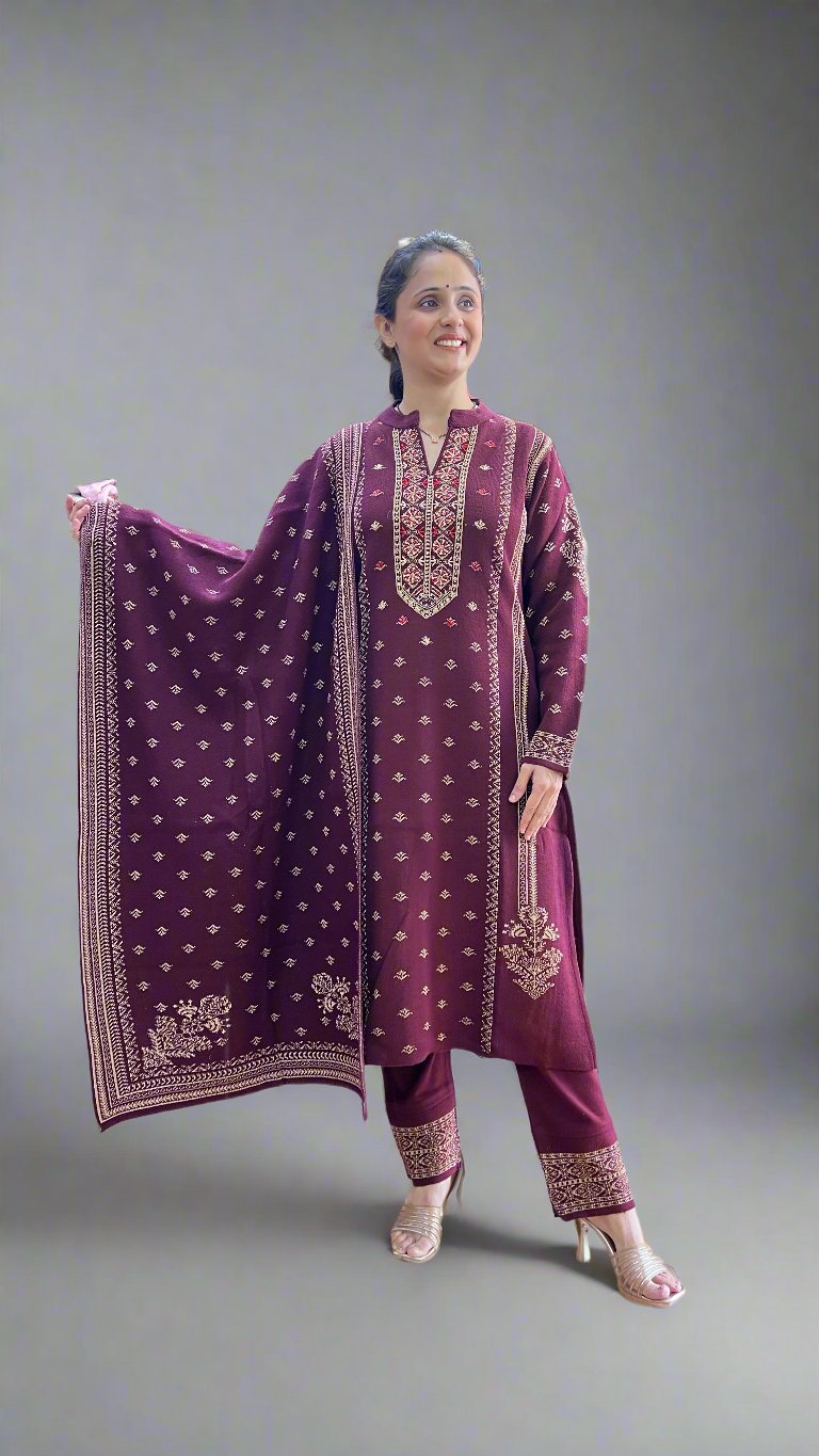 Baani knitted wool suit