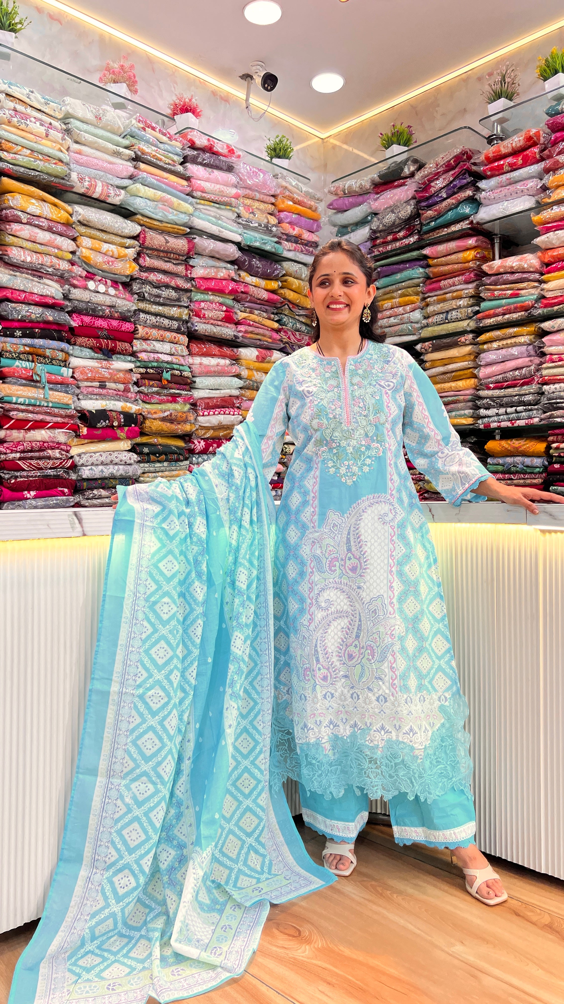 Premium cotton pakistani suit ( tj 26267 )