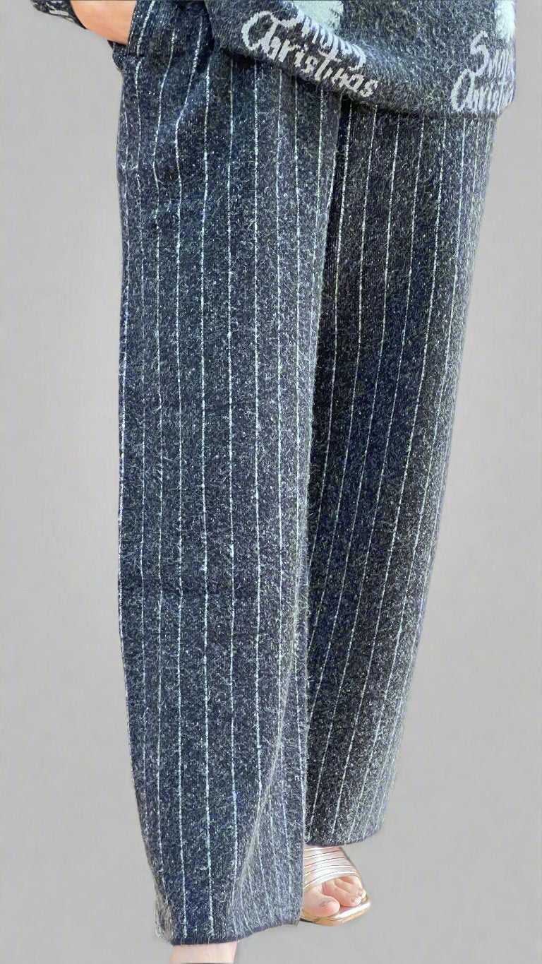 arunya knitted woolen cord set